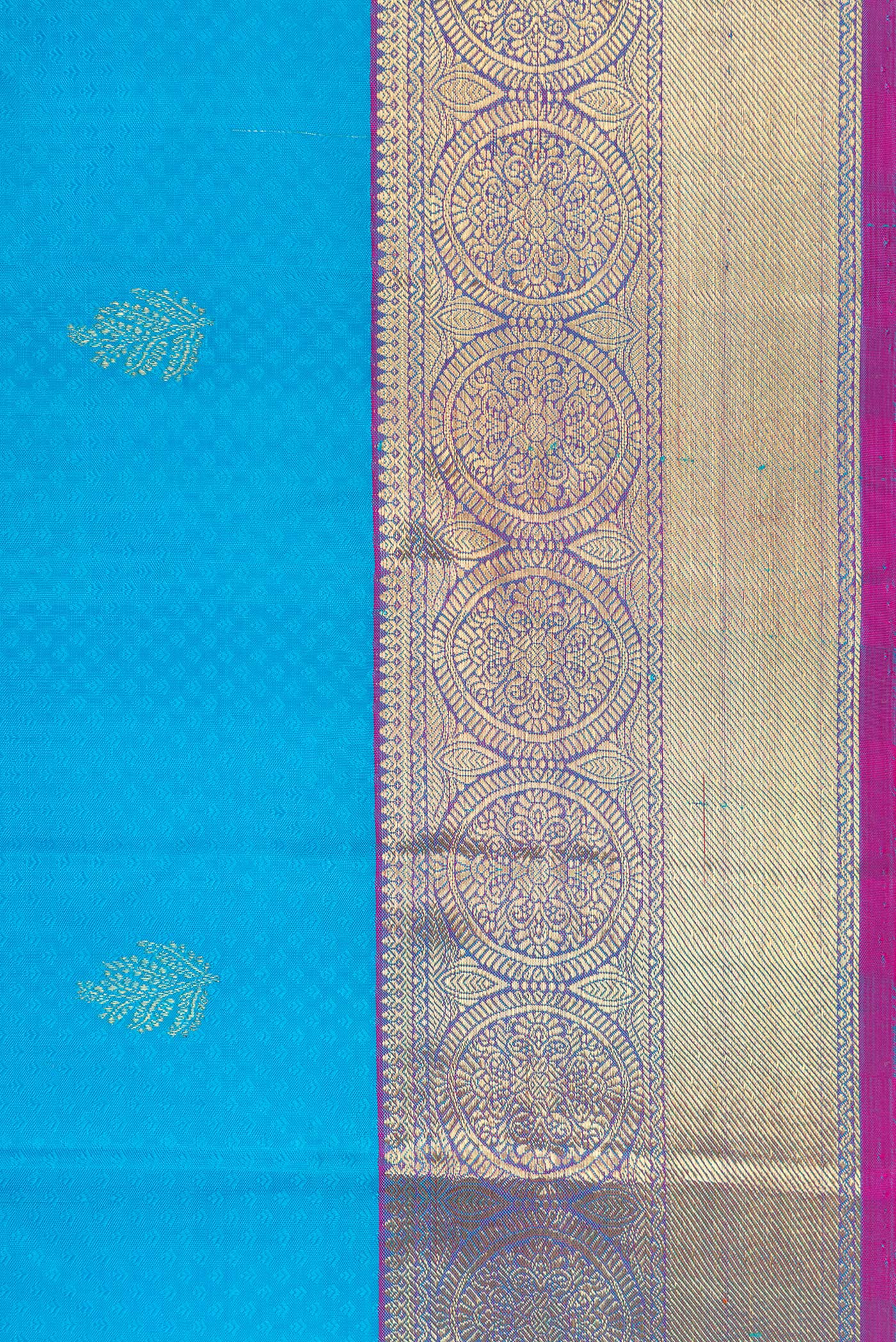 Border image of Pure Silk Pure Zari Sky Blue Dual Tone Kanchipuram Saree with Jacquard With Zari Butta on the body and Zari Border. 