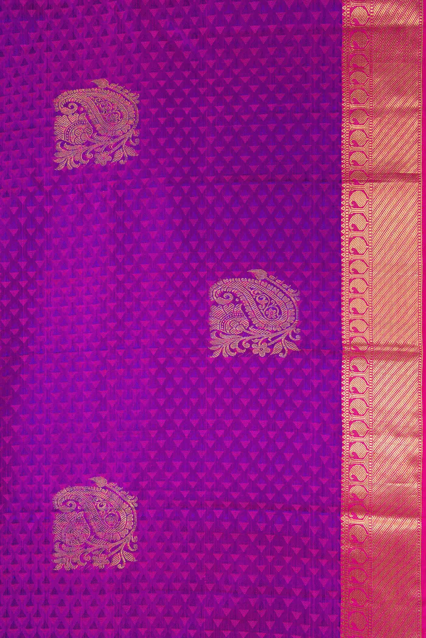 Border image of Pure Silk Pure Zari Purple Dual Tone Kanjivaram Saree with Jacquard With Zari Butta on the body and Zari Border. 