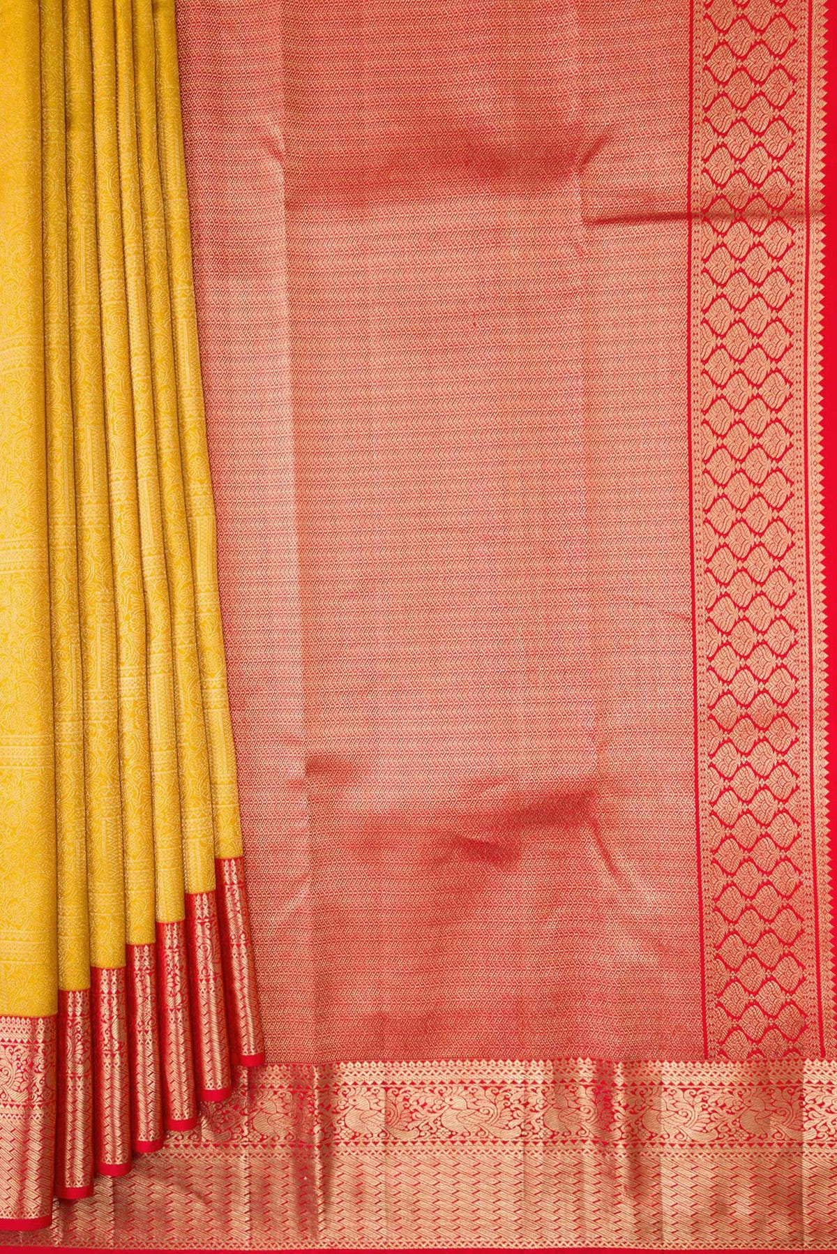Pleats and pallu of Mustard Dual Tone Kanjivaram Silk Saree with Zari Brocade on the body and Zari Border. 