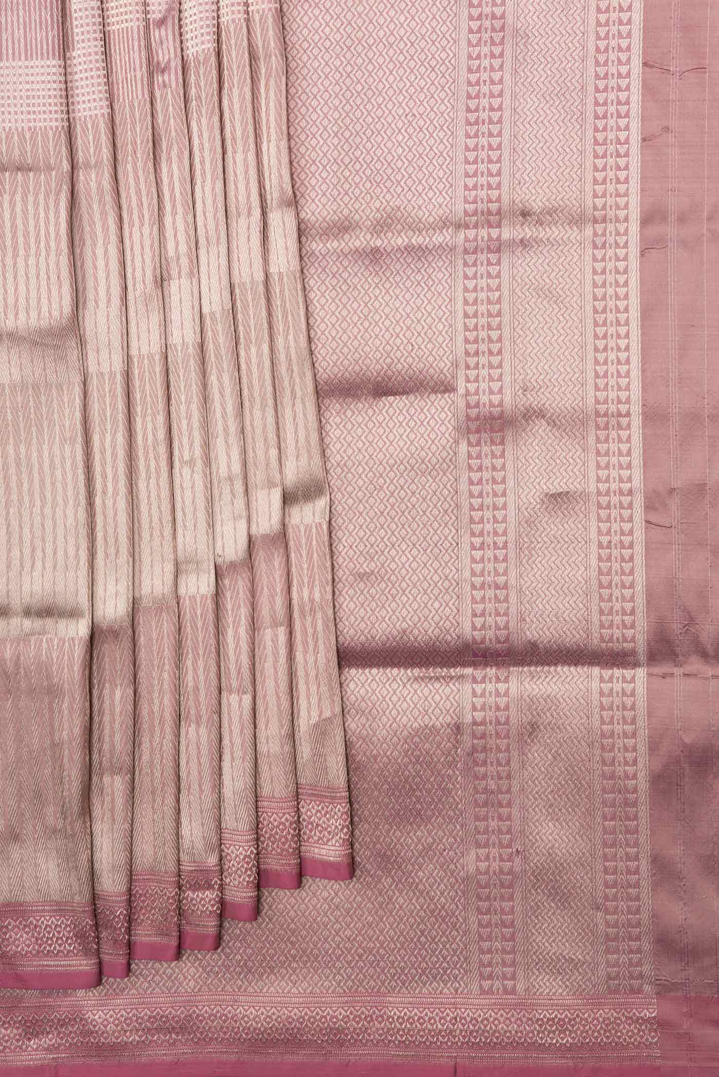 Pleats and pallu of Pink Dual Tone Banarasi Silk Saree with Zari Brocade on the body and Zari Border