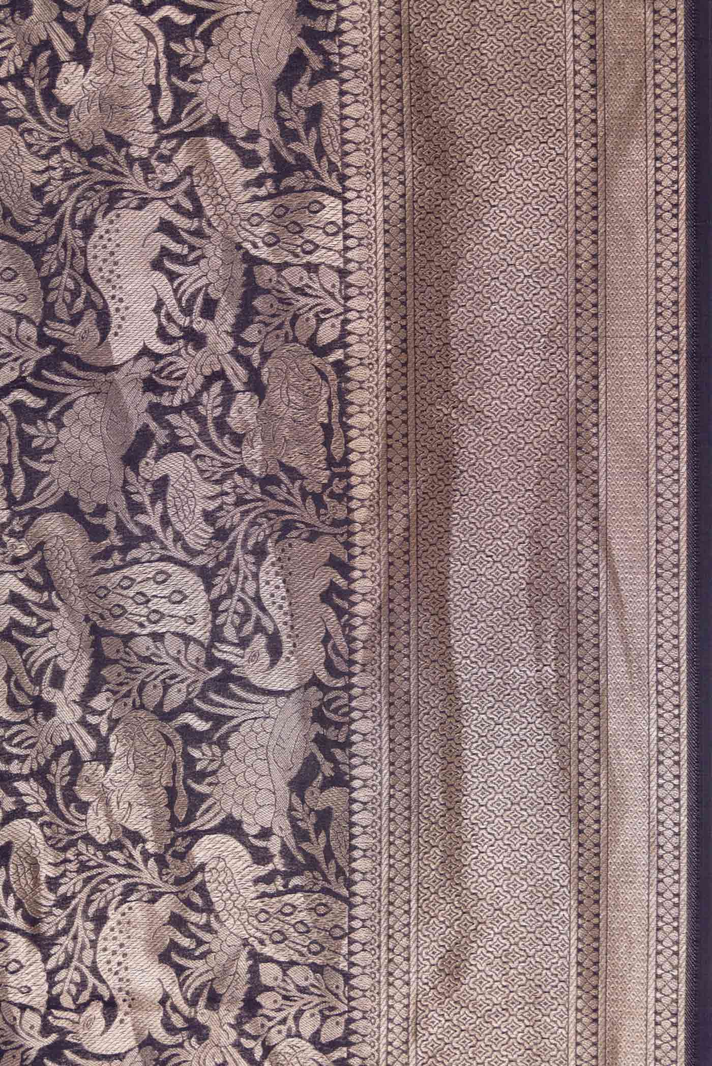 Border image of Navy Blue Dual Tone Banarasi Silk Saree with Zari Brocade on the body and Zari Border