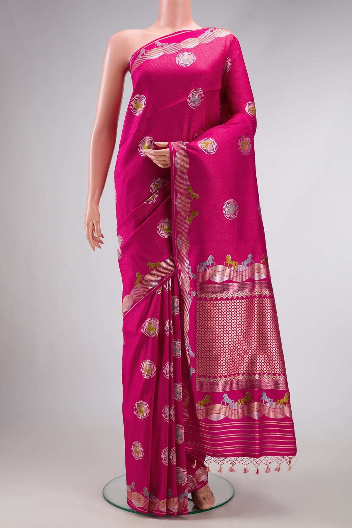 Dark Pink Dual Tone Banarasi Silk Saree with Zari Brocade on the body and Fancy Border.  displayed on a mannequin