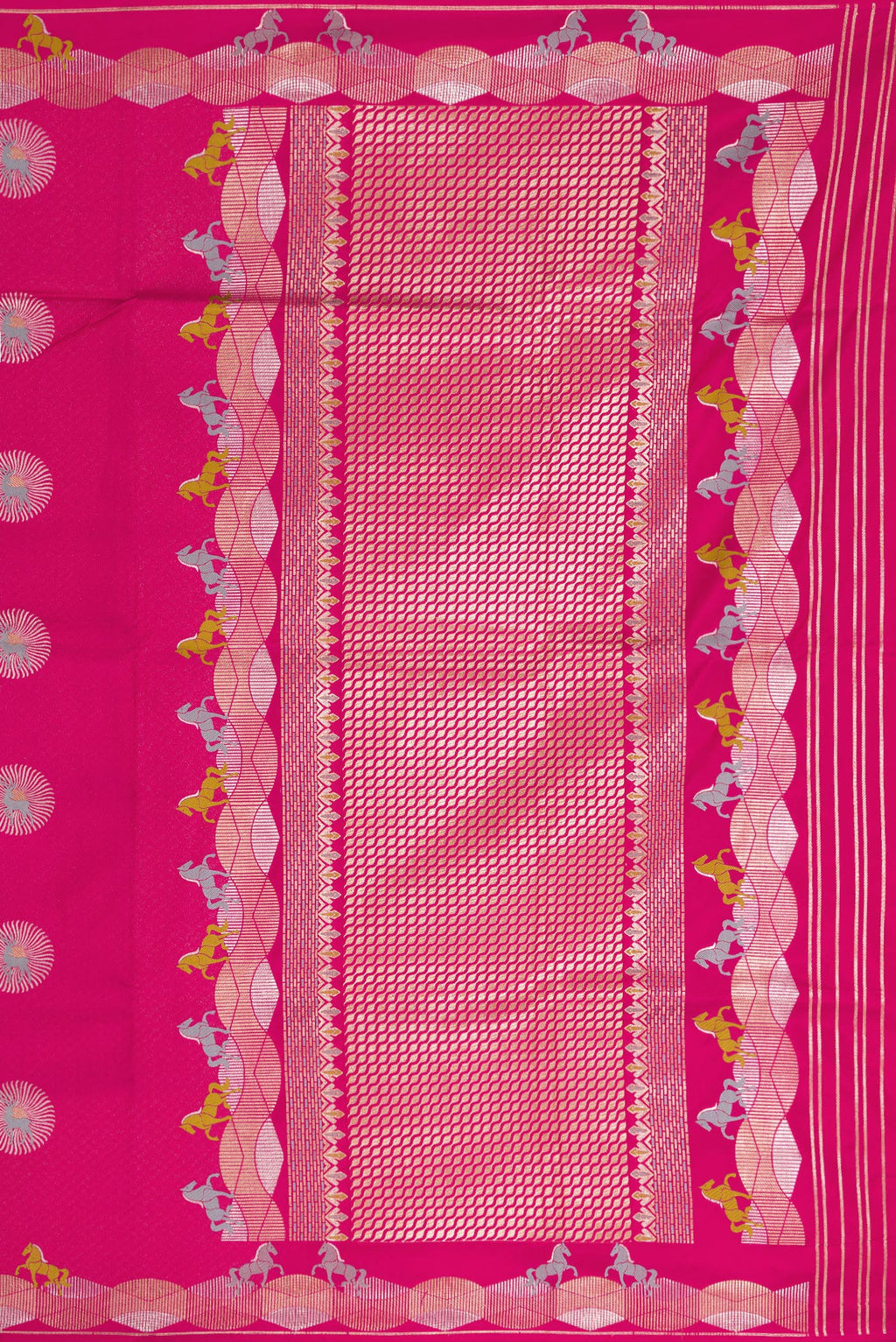 Close up image of the pallu of Dark Pink Dual Tone Banarasi Silk Saree with Zari Brocade on the body and Fancy Border. 