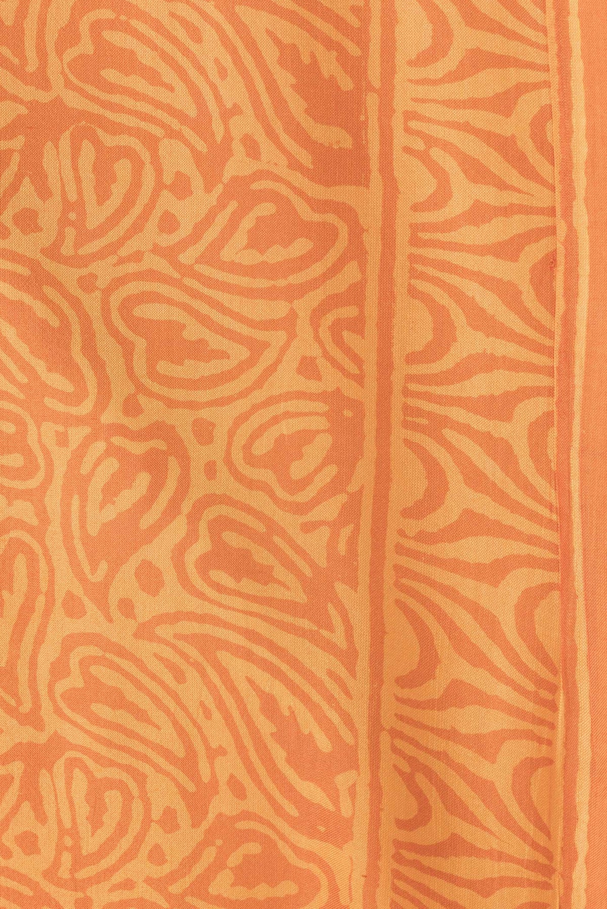 Border image of Orange Dual Tone Printed Silk Saree with Printed design on the body and Printed Border. 