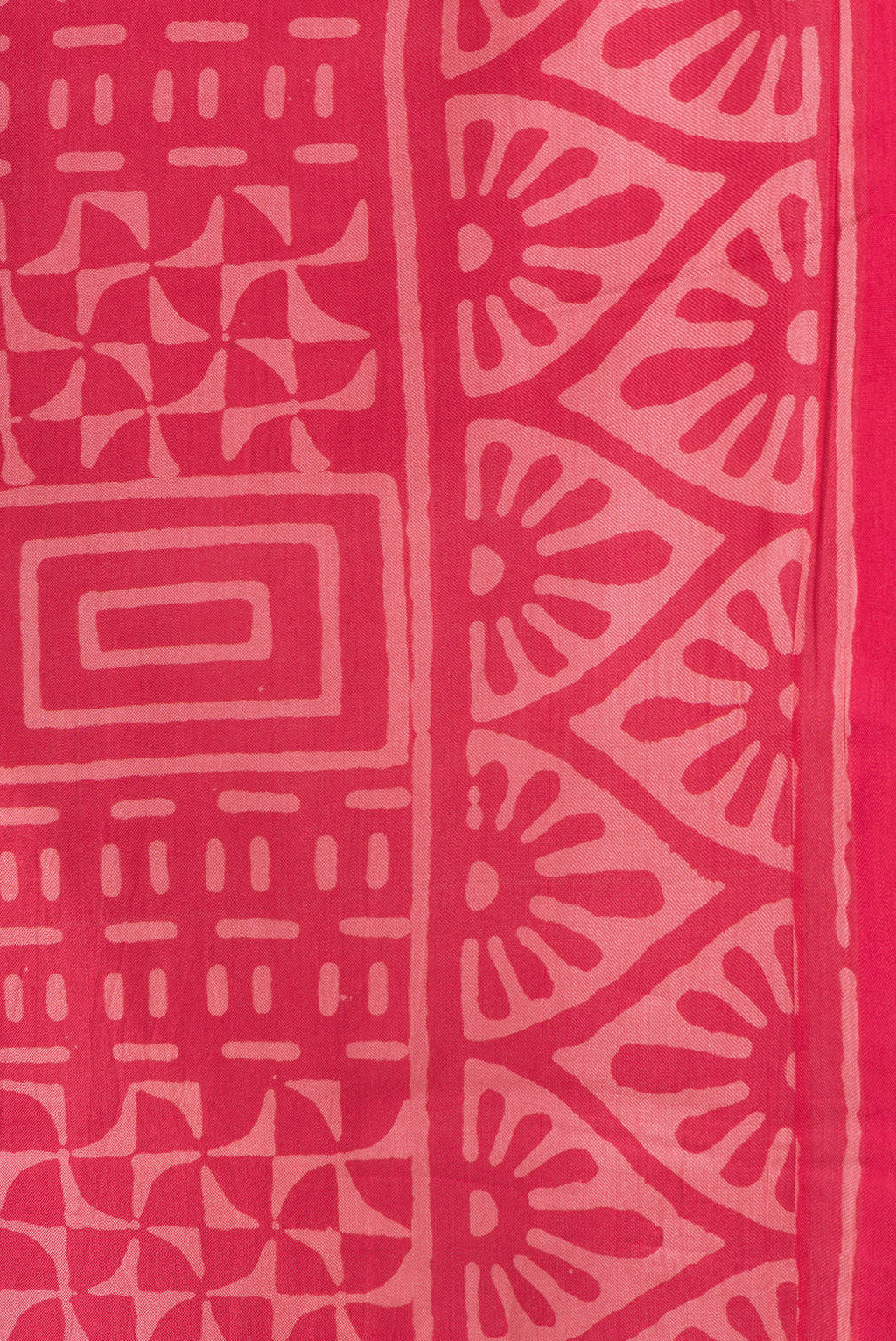 Border image of Pink Dual Tone Printed Silk Saree with Printed design on the body and Printed Border. 
