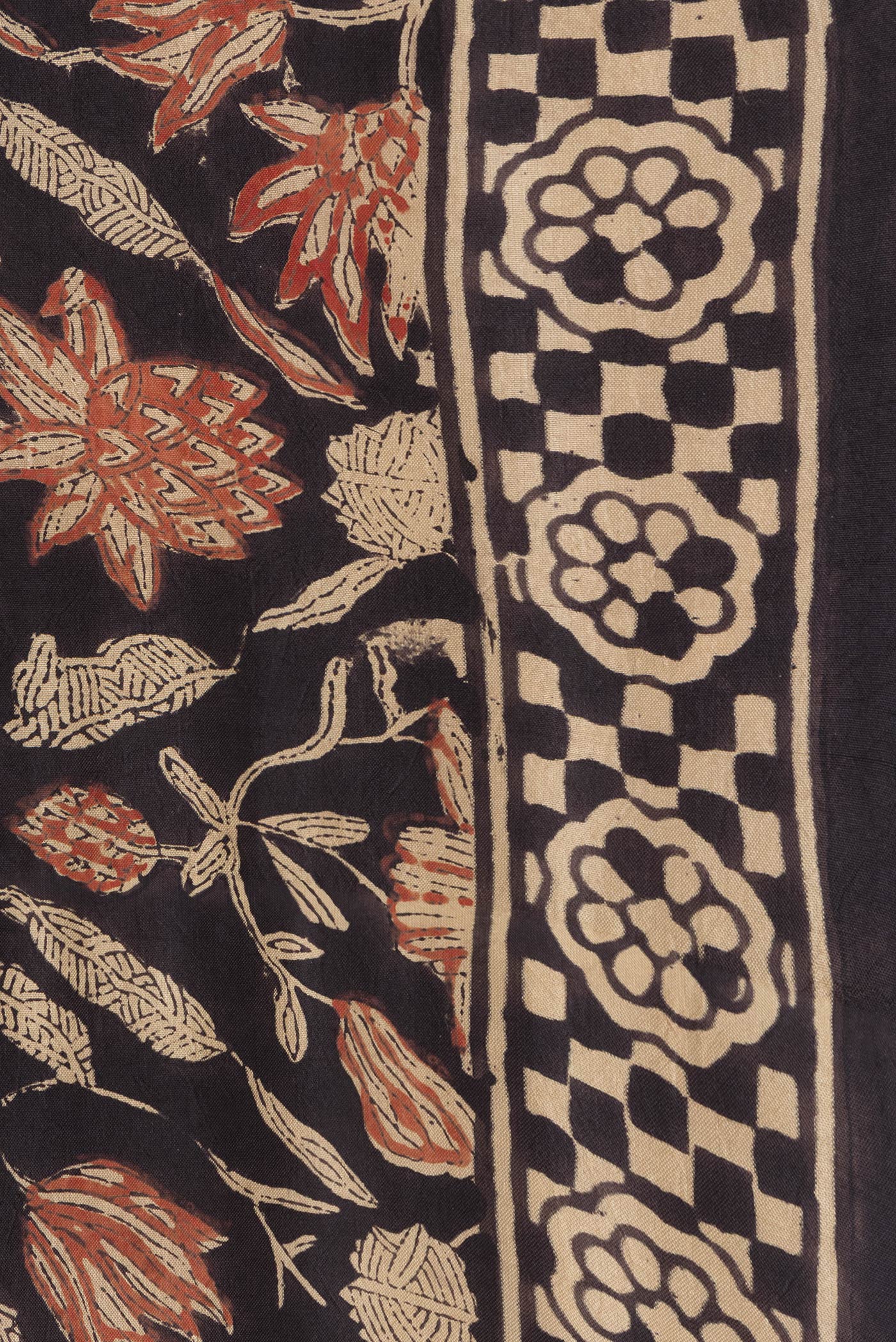 Border image of Brown Dual Tone Printed Silk Saree with Printed design on the body and Printed Border. 