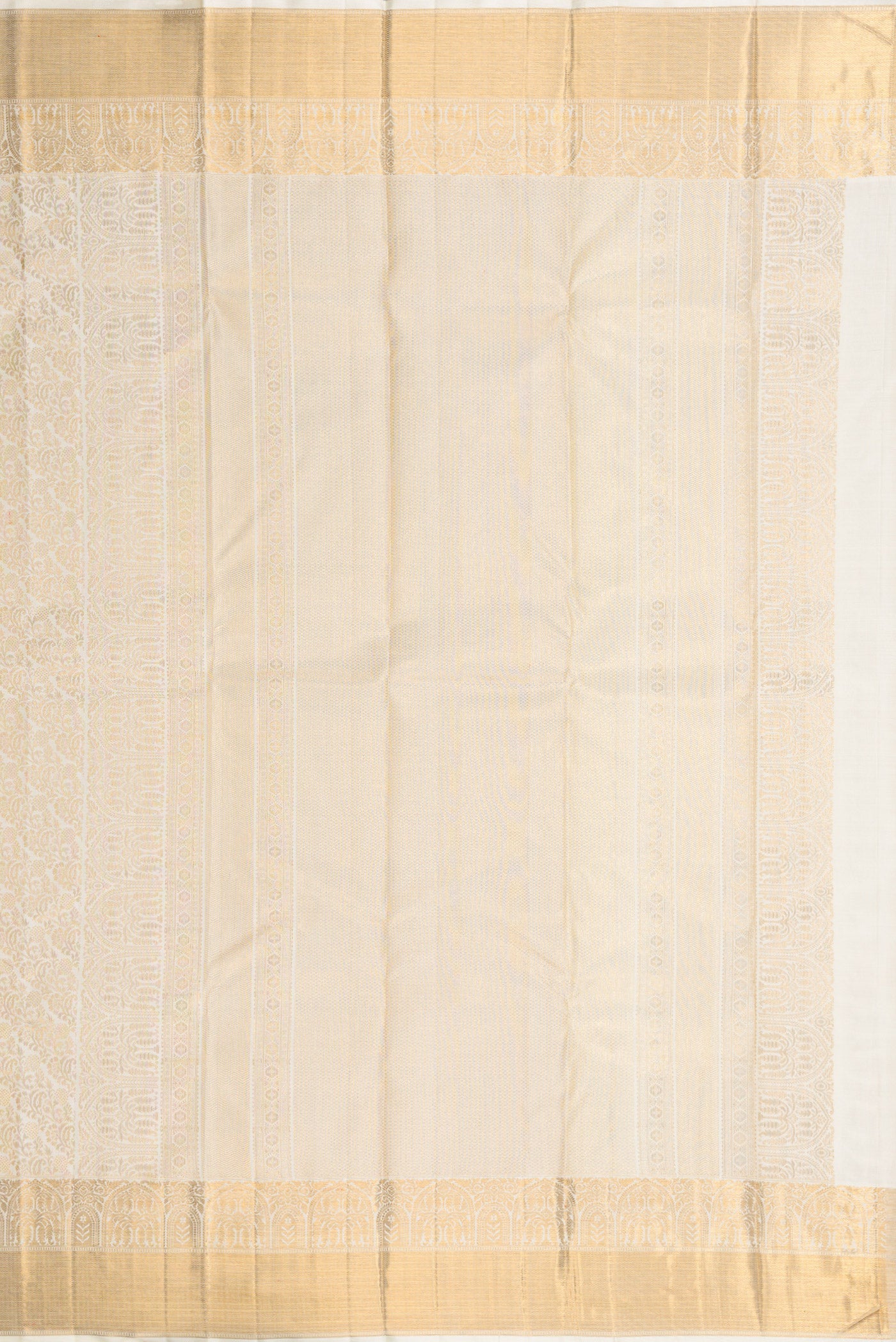 Close up image of the pallu of Off White Dual Tone Kanchipuram Silk Saree with Zari Brocade on the body and Zari Border. 