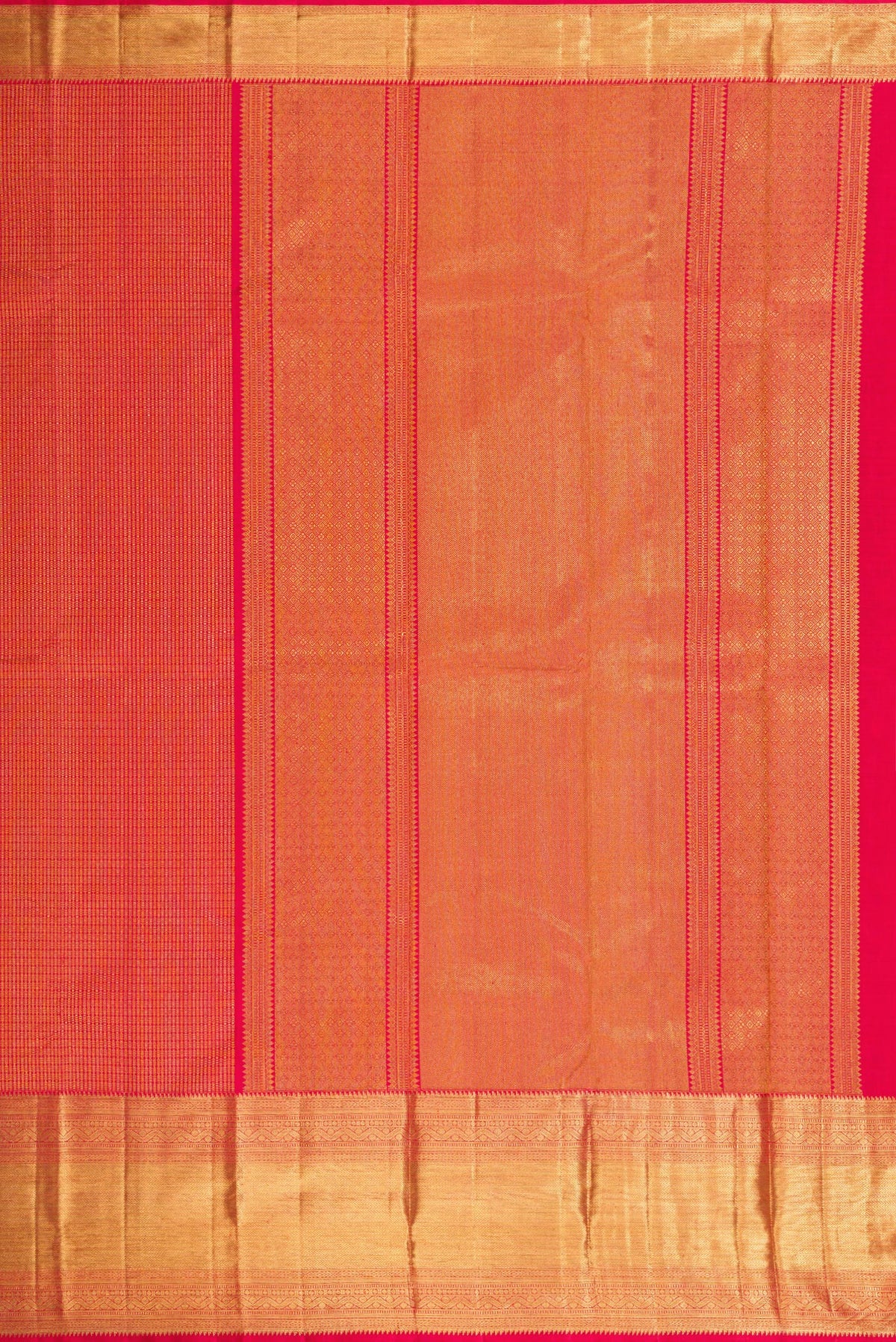 Close up image of the pallu of Red Dual Tone Kanchipuram Silk Saree with Zari Brocade on the body and Zari Border. 