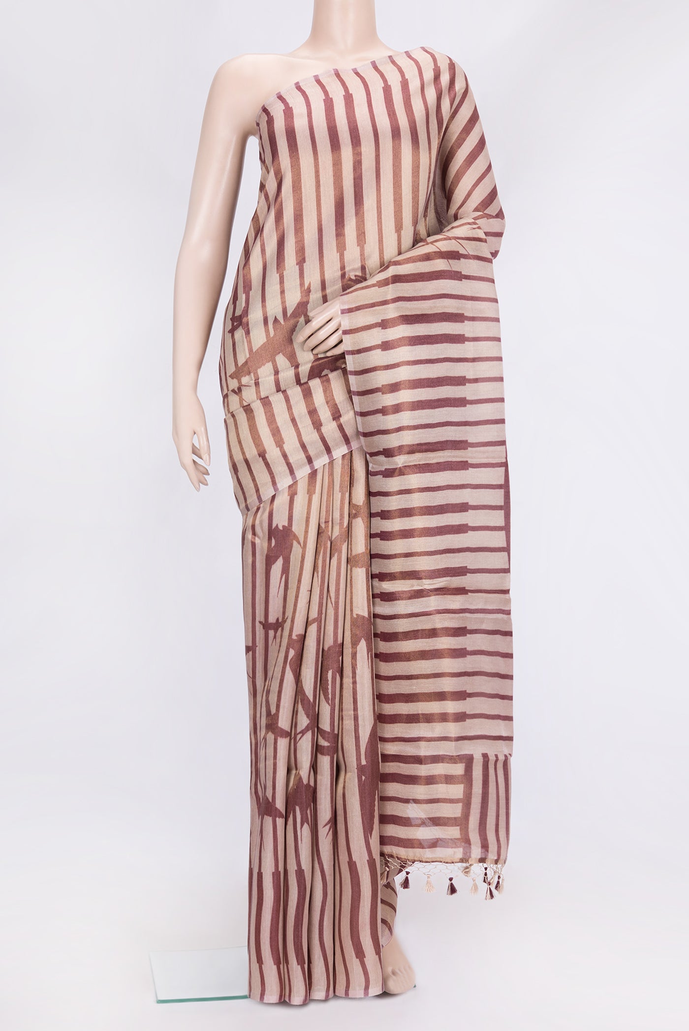 Rose Gold Dual Tone Organza Silk Saree with Zari Brocade on the body and Without Border.  displayed on a mannequin