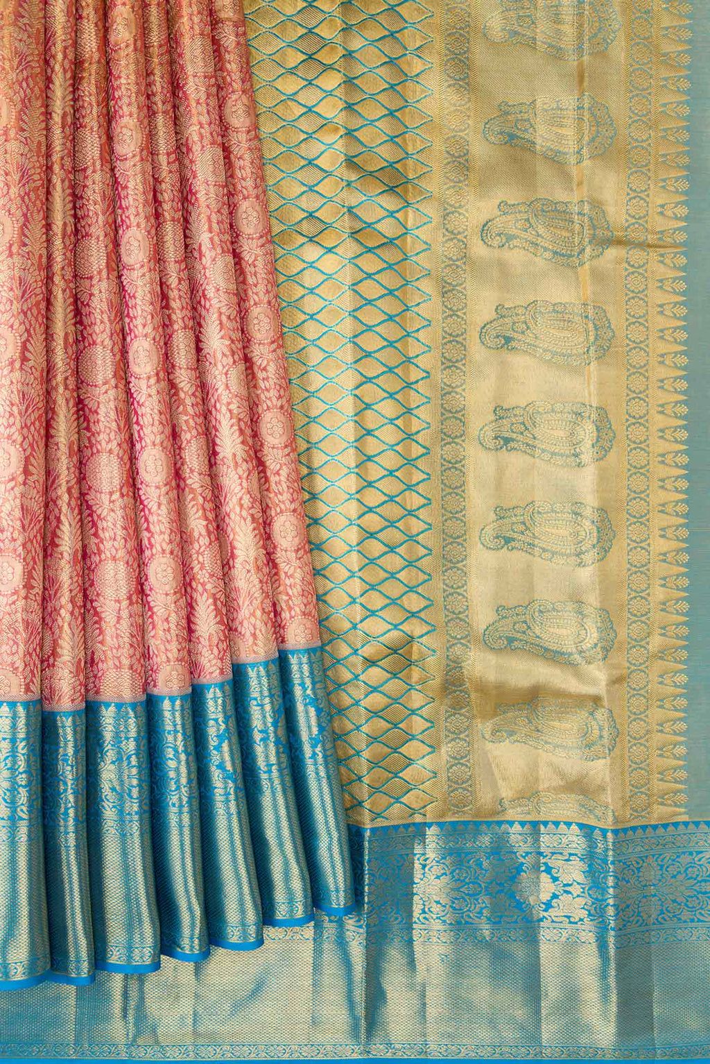 Pleats and pallu of Pink Dual Tone Kanchipuram Tissue Silk Saree with Zari Brocade on the body and Zari Border. 