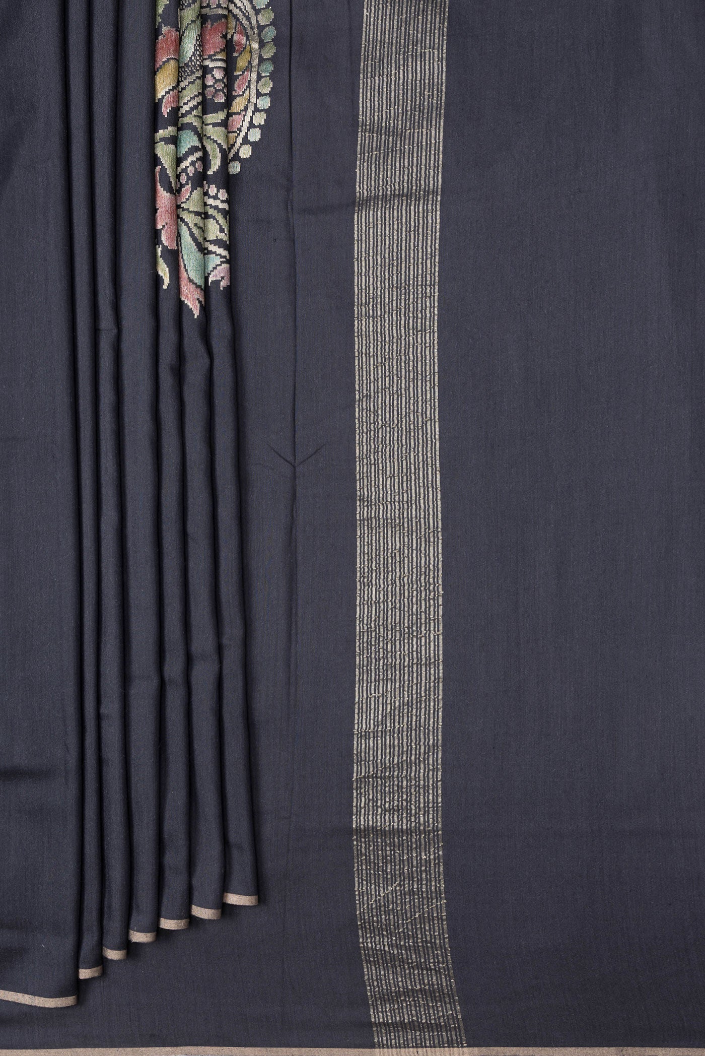 Pleats and pallu of Grey Dual Tone Tussar Silk Saree with Plain Body and Fancy Border. 