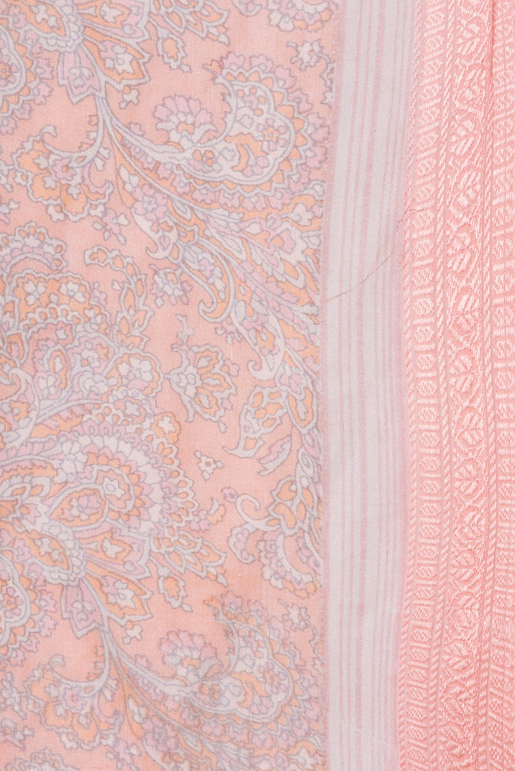 Border image of Peach Dual Tone Mysore Chiffon Saree with Printed design on the body and Thread Border. 