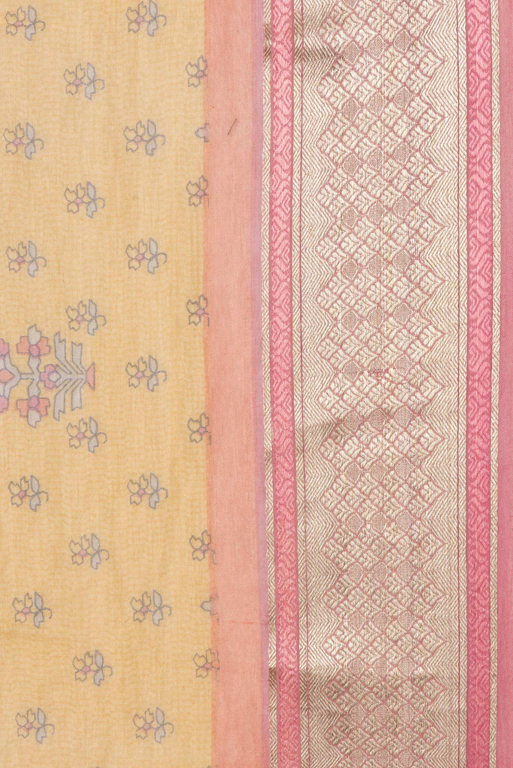 Border image of Mustard Dual Tone Mysore Chiffon Saree with Printed design on the body and Zari Border. 