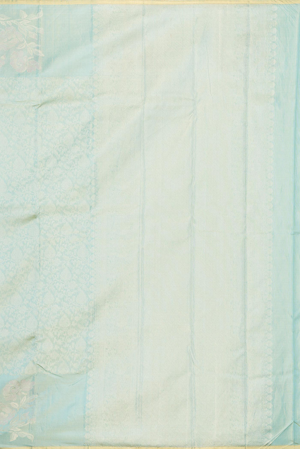 Close up image of the pallu of Light Green Dual Tone Kanchipuram Tissue Saree with Zari Brocade on the body and Fancy Border. 