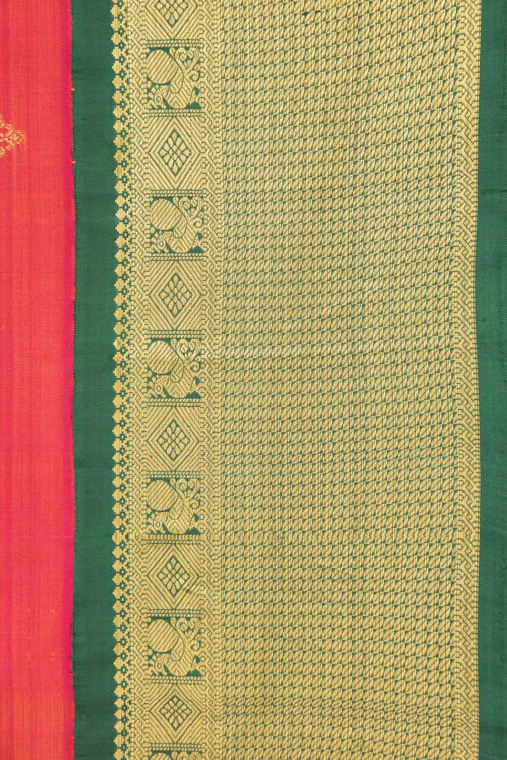 Border image of Pink Dual Tone Kanchipuram Silk Saree with Zari Butta on the body and Zari Border