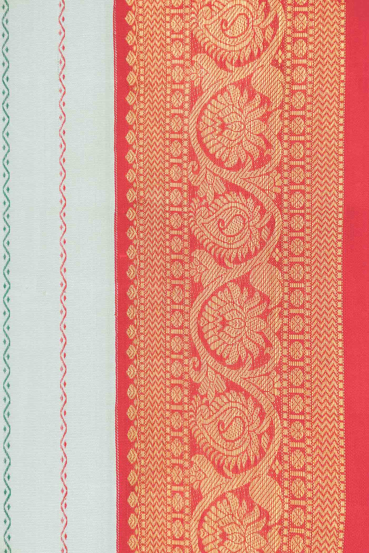 Border image of Light Blue Kanchipuram Silk Saree with Veldhari on the body and Ganga Jamuna Border