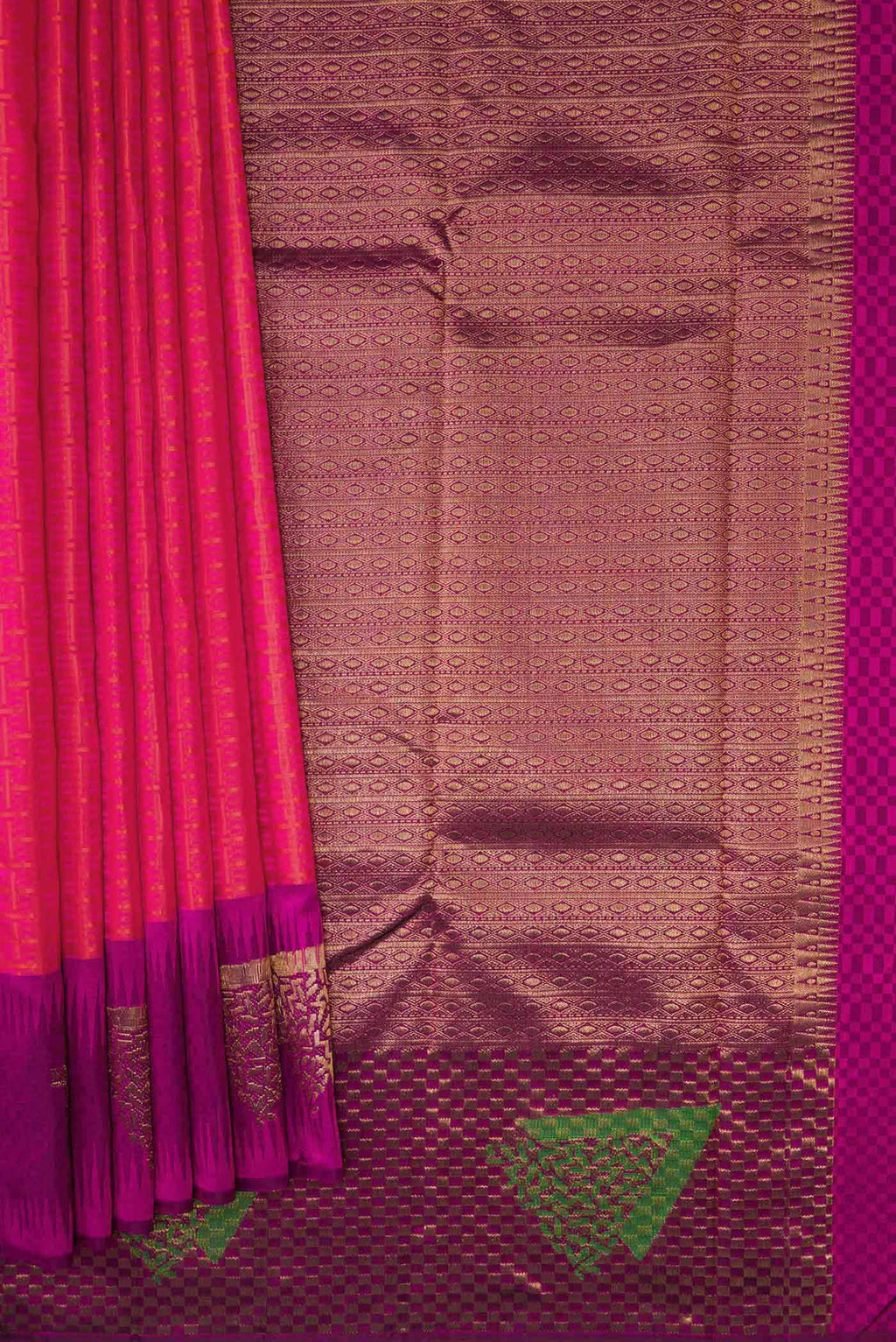 pleats pallu