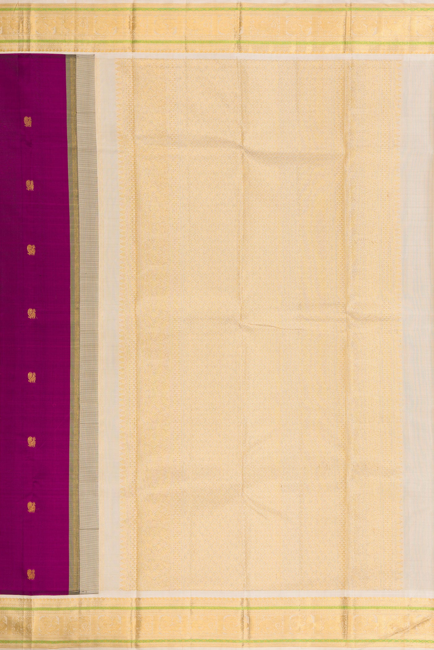 Close up image of the pallu of Pure Silk Pure Zari Magenta Dual Tone Kanjivaram Saree with Zari Butta on the body and Zari Border. 