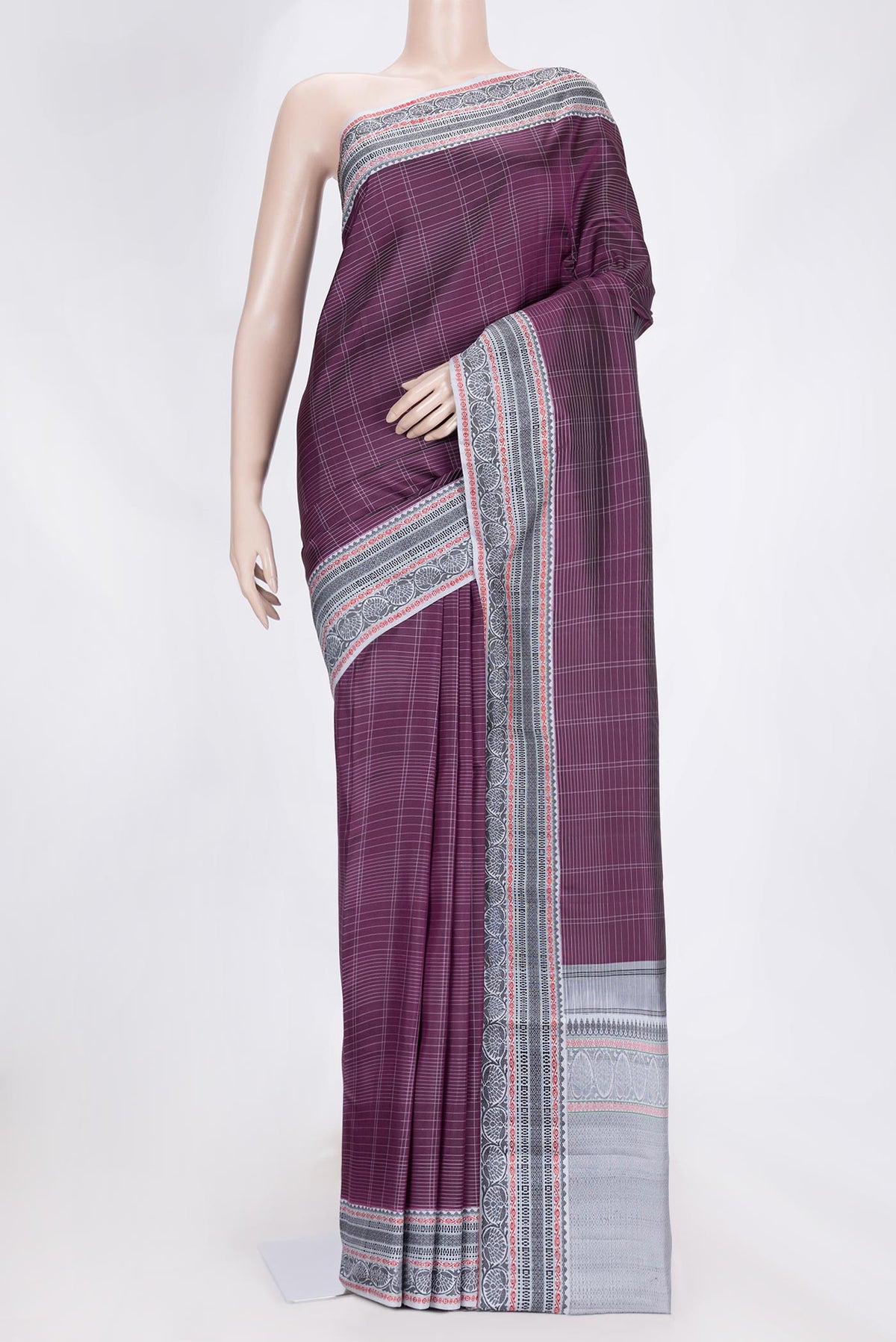 Burgundy Dual Tone Kanjivaram Saree with Checked design on the body and Thread Border.  displayed on a mannequin