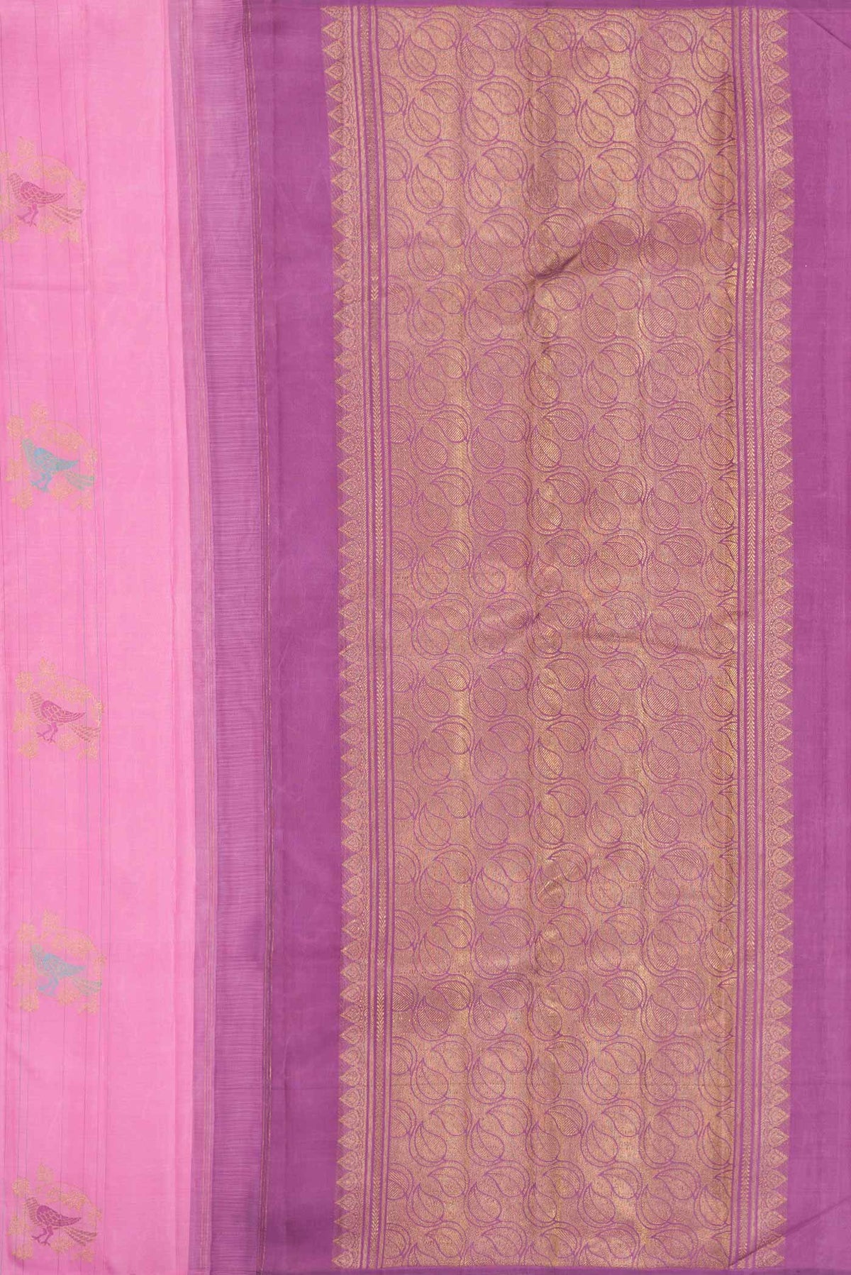 Close up image of the pallu of Pure Silk Pure Zari Pink Dual Tone Kanchipuram Saree with Zari And Thread Butta on the body and Without Border