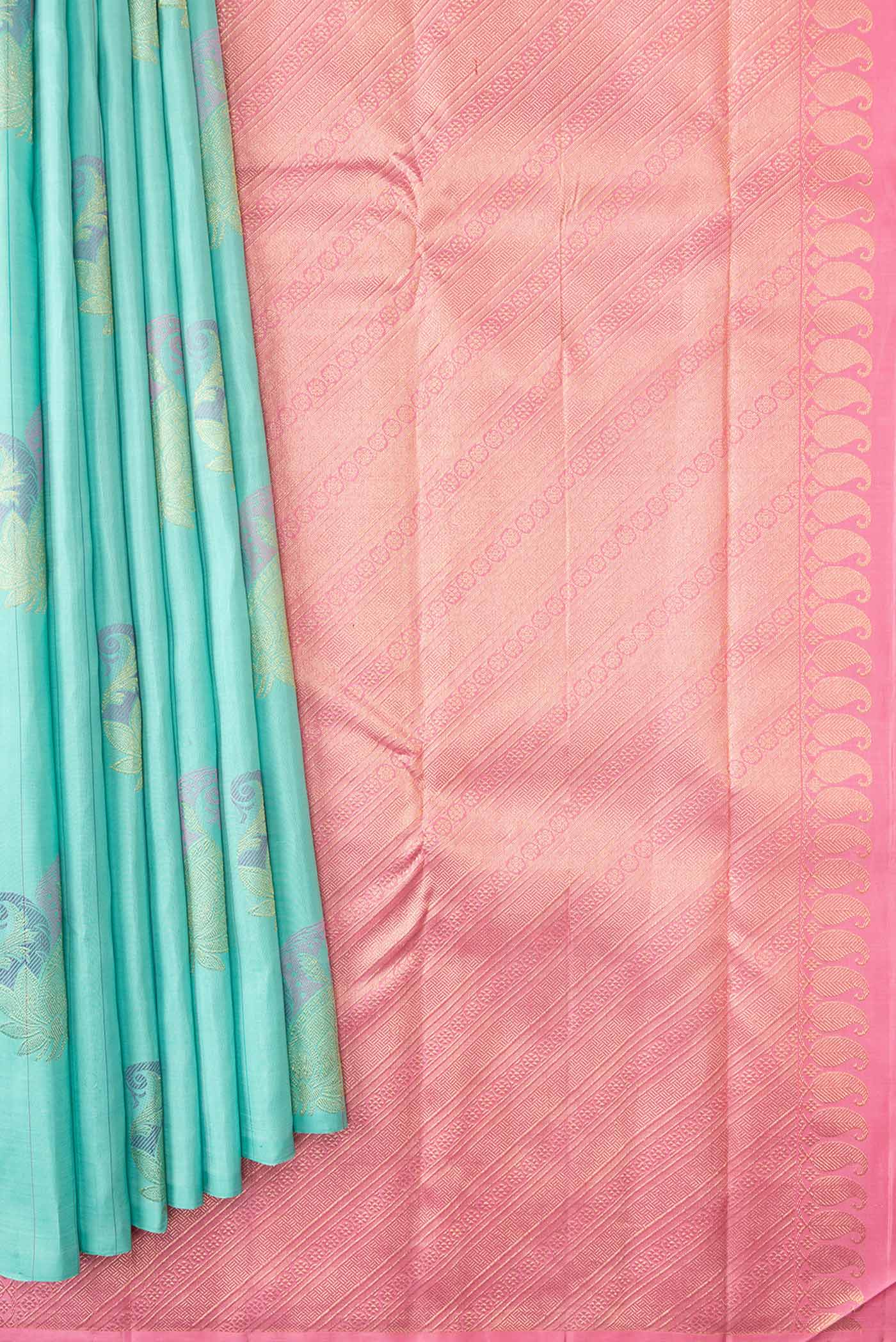 pleats pallu