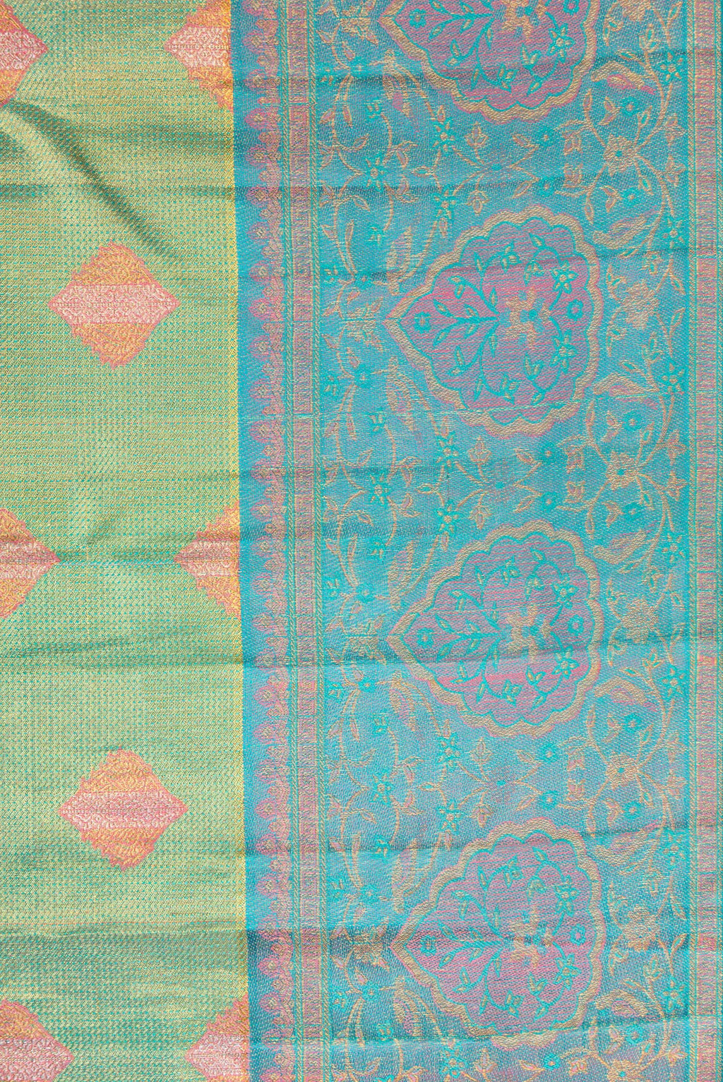 Border image of Green Dual Tone Kanjivaram Tissue Silk Saree with Zari Brocade on the body and Fancy Border. 