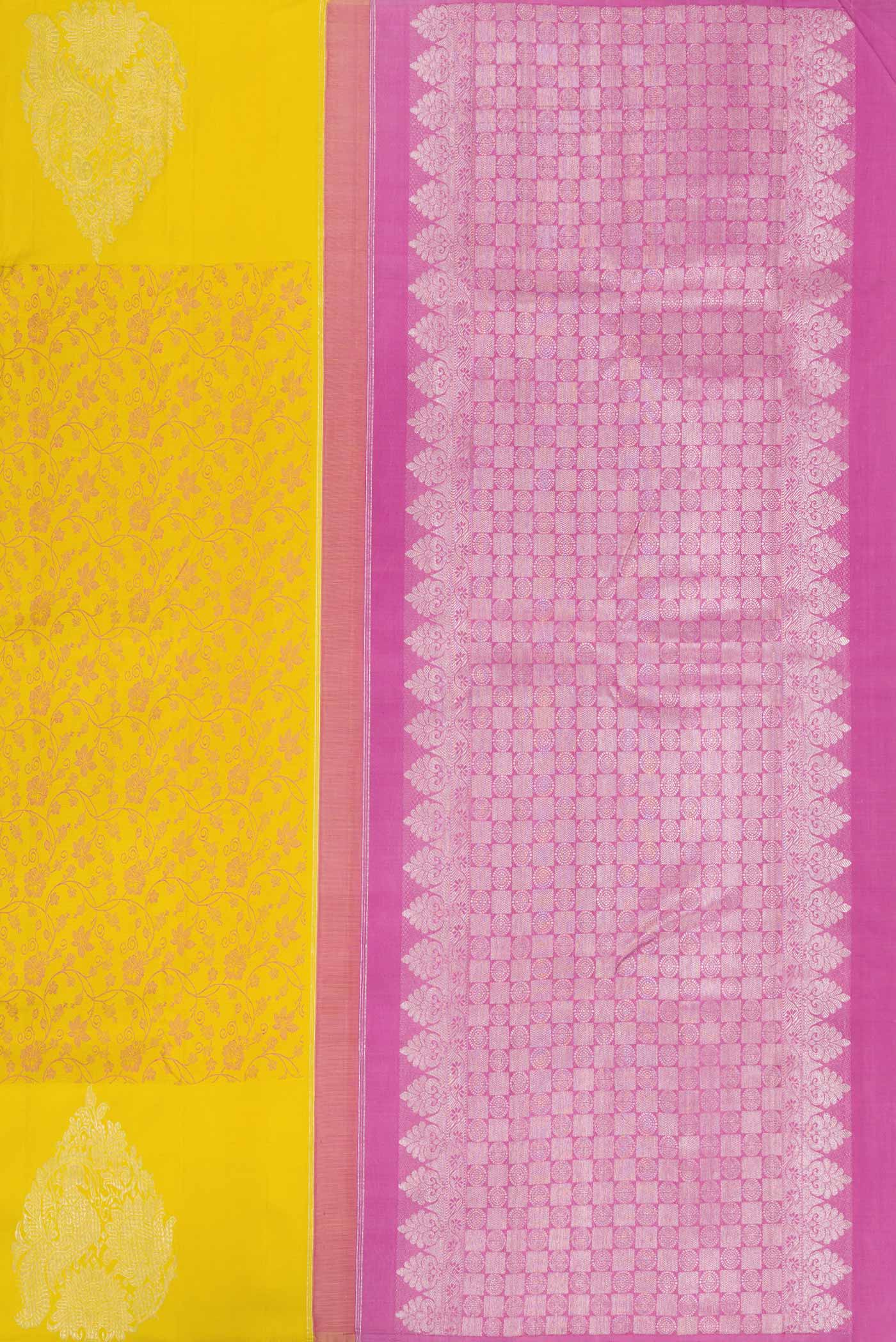 Close up image of the pallu of Pure Silk Pure Zari Mustard Dual Tone Kanchipuram Saree with Jacquard design on the body and Fancy Border