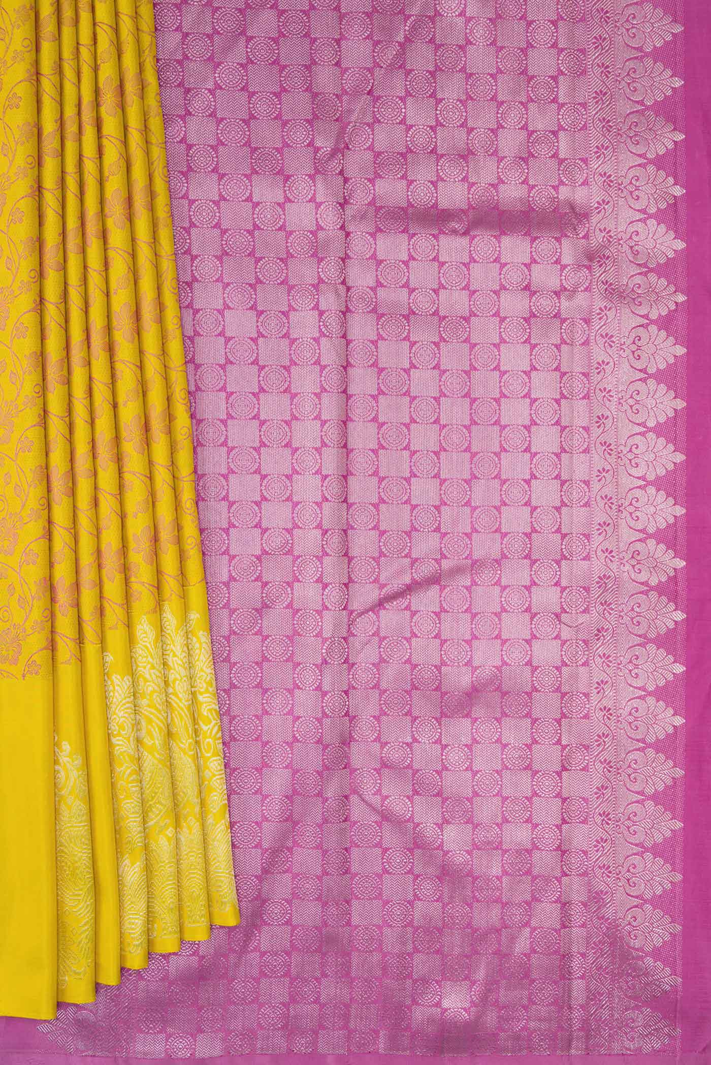 Pleats and pallu of Pure Silk Pure Zari Mustard Dual Tone Kanchipuram Saree with Jacquard design on the body and Fancy Border
