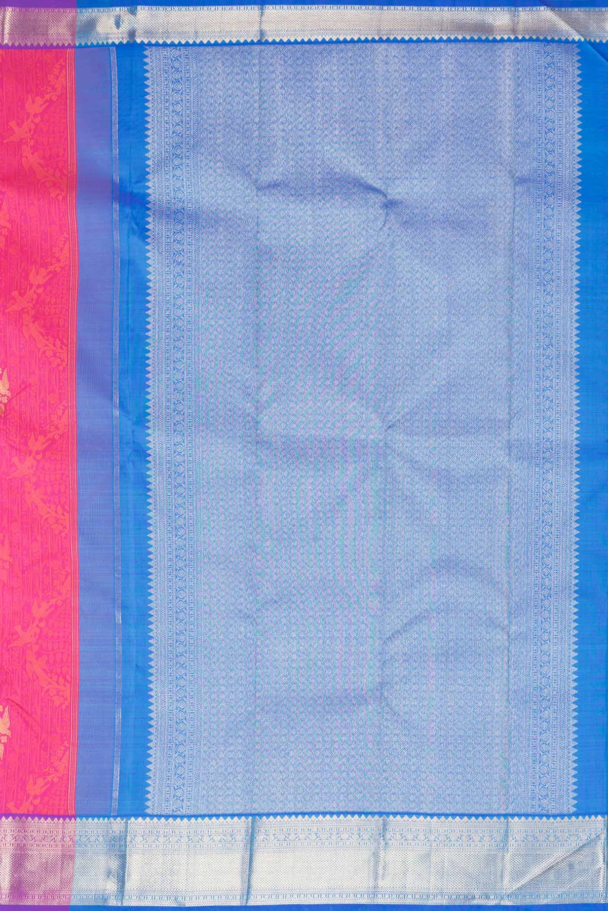 Close up image of the pallu of Pink Dual Tone Kanchipuram Saree with Jacquard With Thread Butta on the body and Zari Border