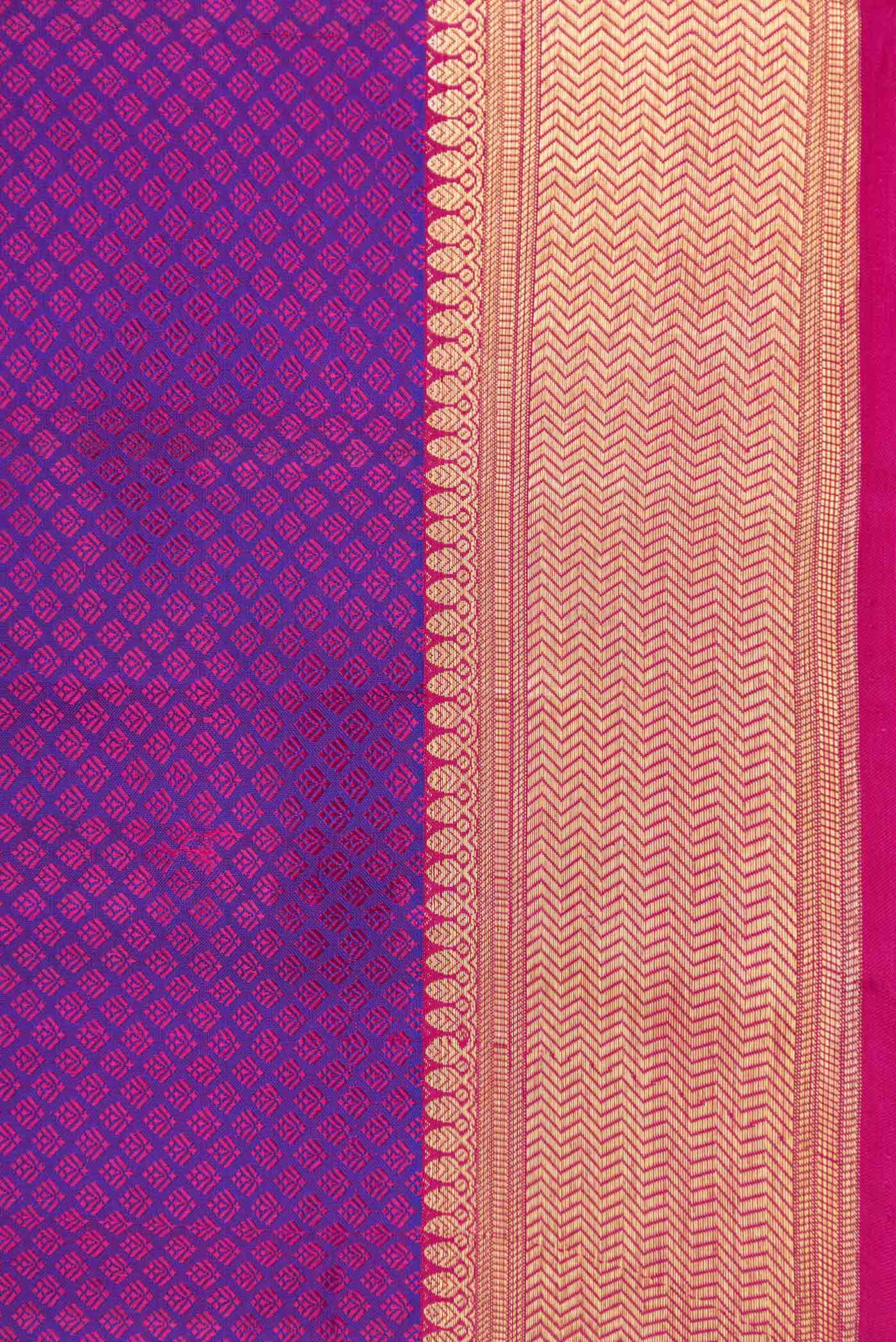 Border image of Purple Dual Tone Kanchipuram Saree with Jacquard design on the body and Zari Border