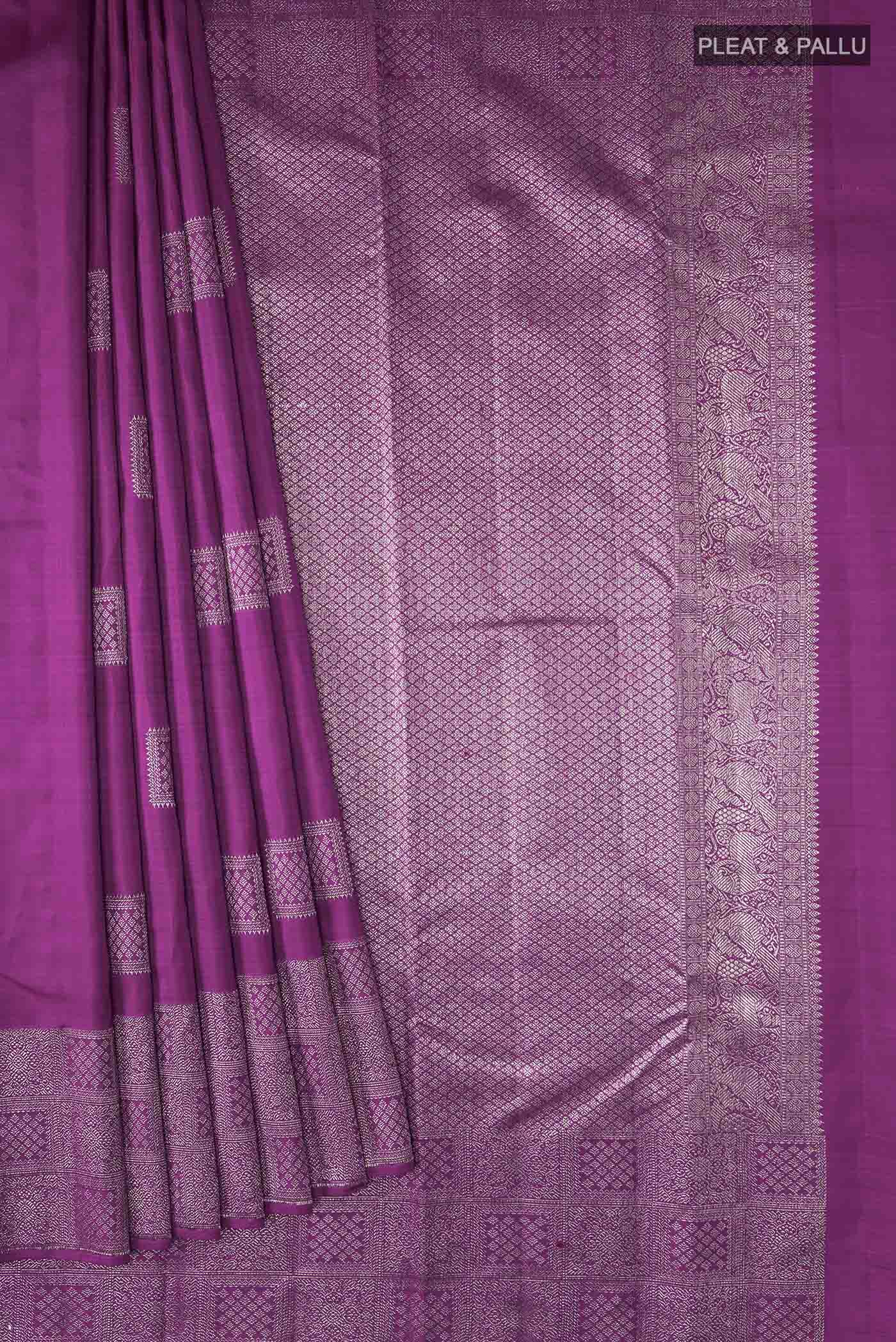 pleats pallu