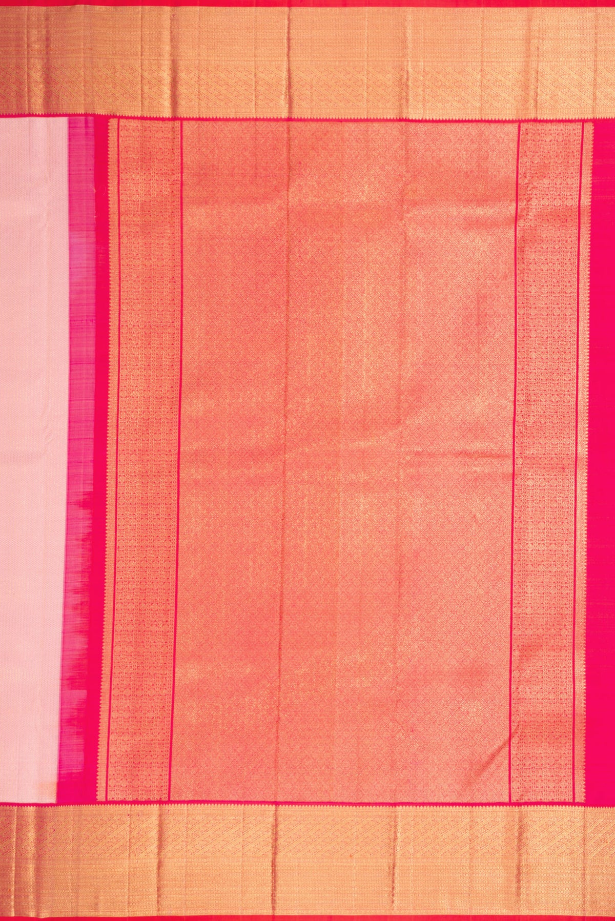 Close up image of the pallu of Pink Dual Tone Kanchipuram Silk Saree with Zari Brocade on the body and Zari Border. 
