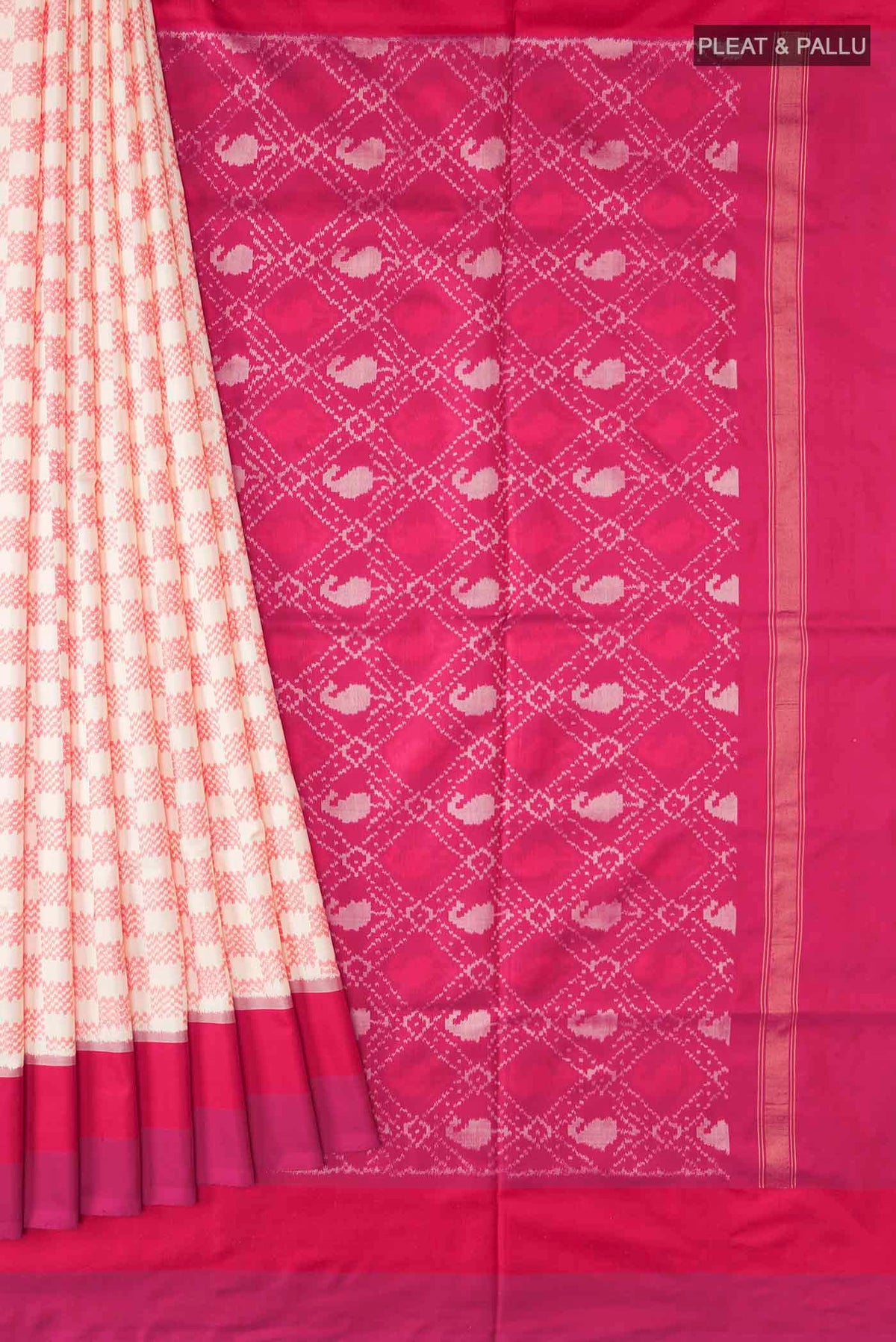 Pleats and pallu of Cream Pochampally Silk Saree with Pure Ikat on the body and Plain Border