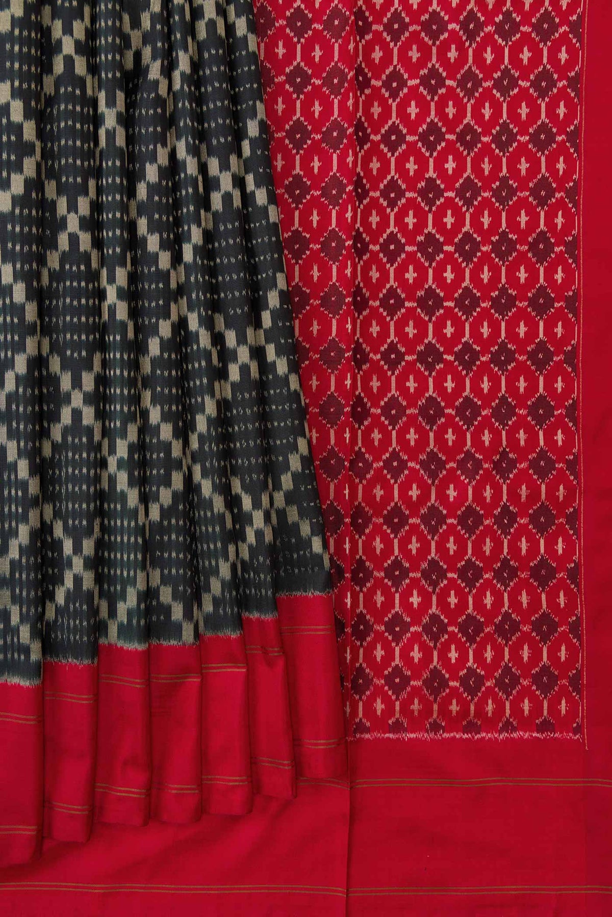 Pleats and pallu of Black Pochampally Silk Saree with Pure Ikat on the body and Plain Border