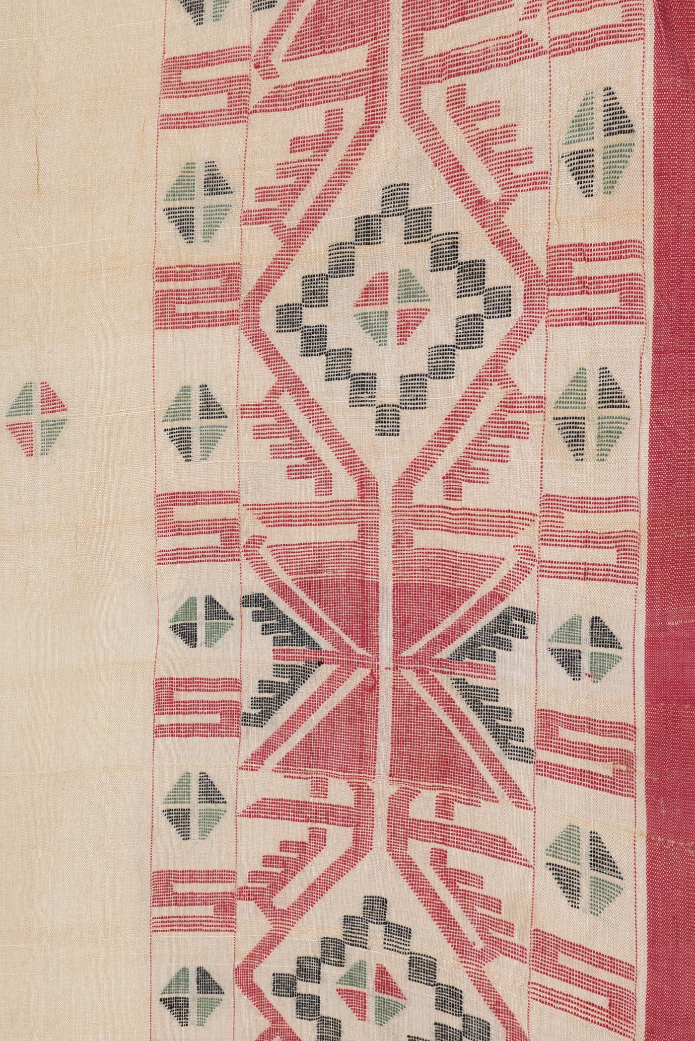 Border image of Beige Dual Tone Tussar Silk Saree with Thread Butta on the body and Thread Border. 