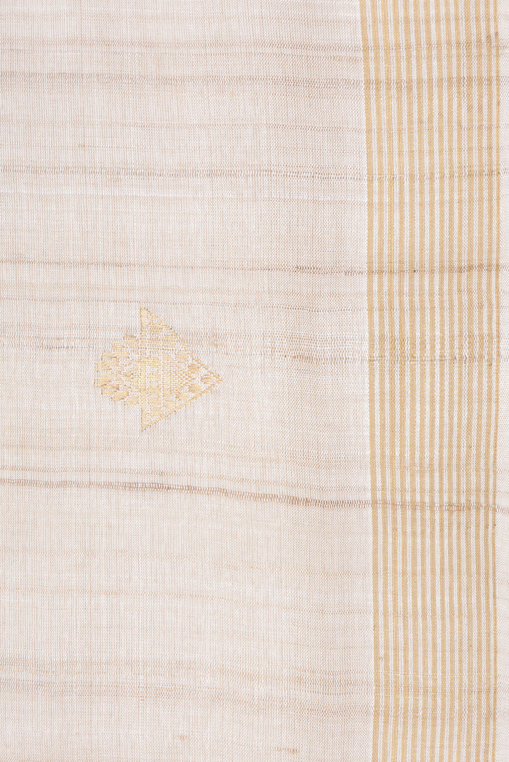 Border image of Beige Dual Tone Tussar Silk Saree with Zari And Thread Butta on the body and Zari Border. 