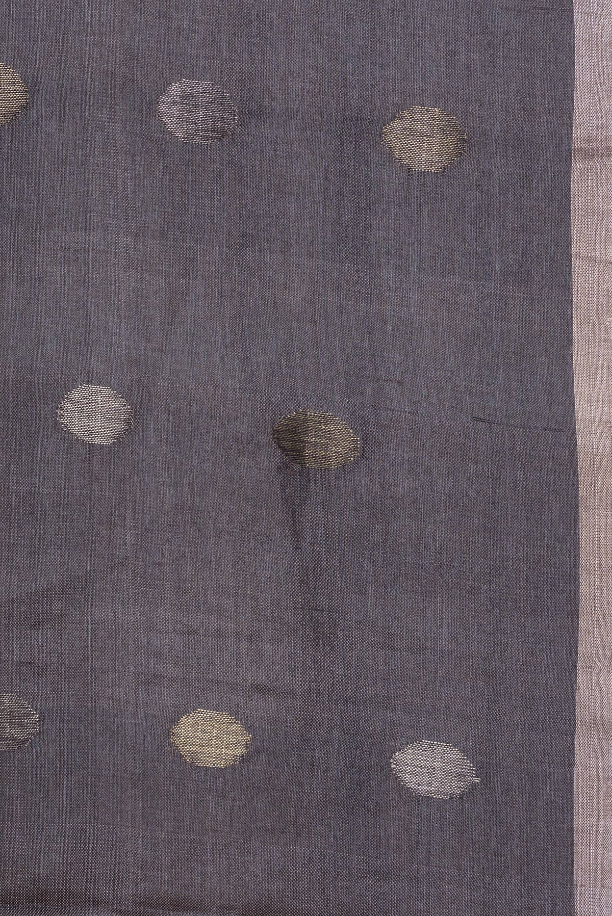 Border image of Grey Dual Tone Tussar Silk Saree with Zari Butta on the body and Zari Border. 