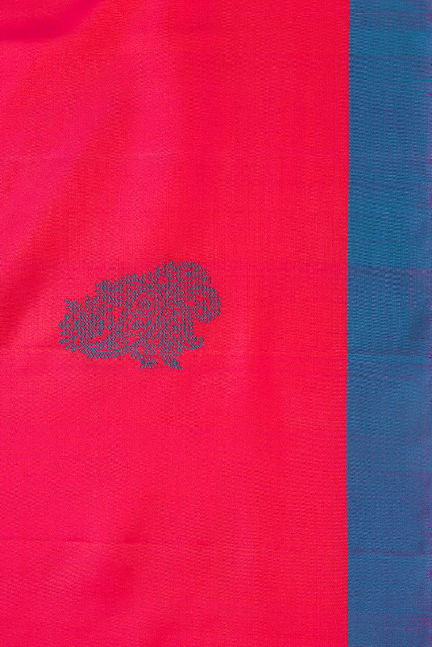 Border image of Pink Dual Tone Soft Silk Saree with Thread Butta on the body and Plain Border. 