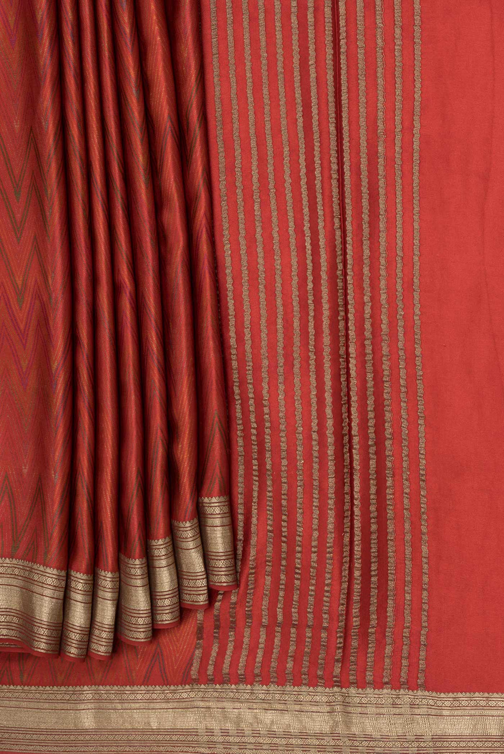 pleats pallu