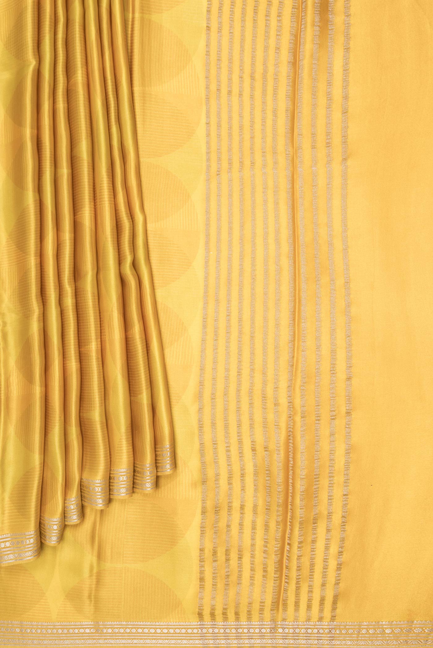 pleats pallu