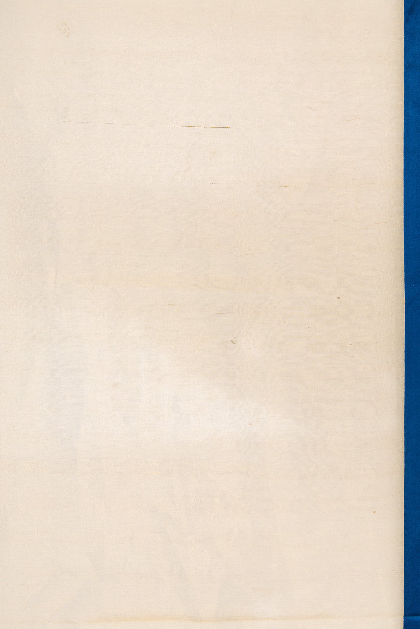 Border image of Silver and Gold Color Organza Silk Saree with Plain Body and Plain Border. 