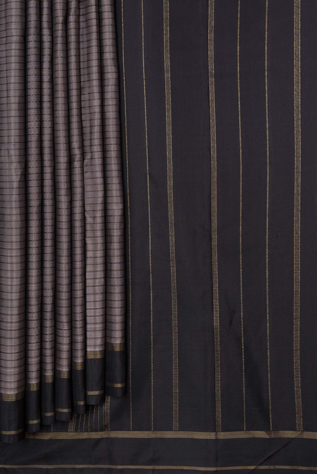 Pleats and pallu of Grey Dual Tone Kanchipuram Silk Saree with Stripes on the body and Zari Border