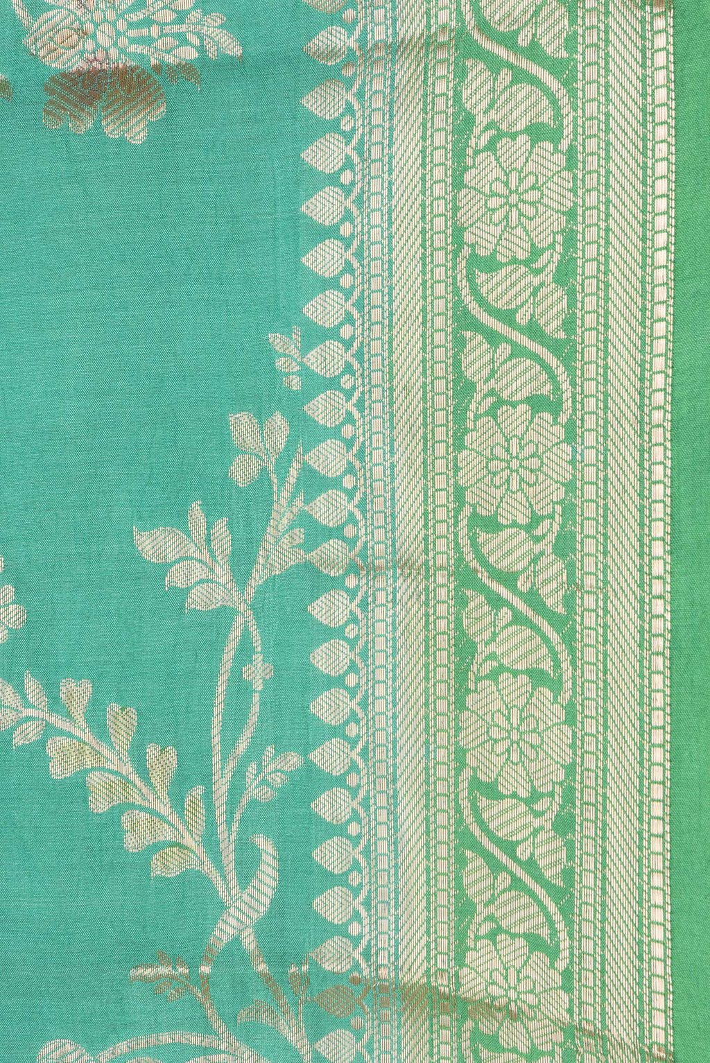 Border image of Sea Green Dual Tone Tussar Silk Saree with Zari Brocade on the body and Zari Border. 