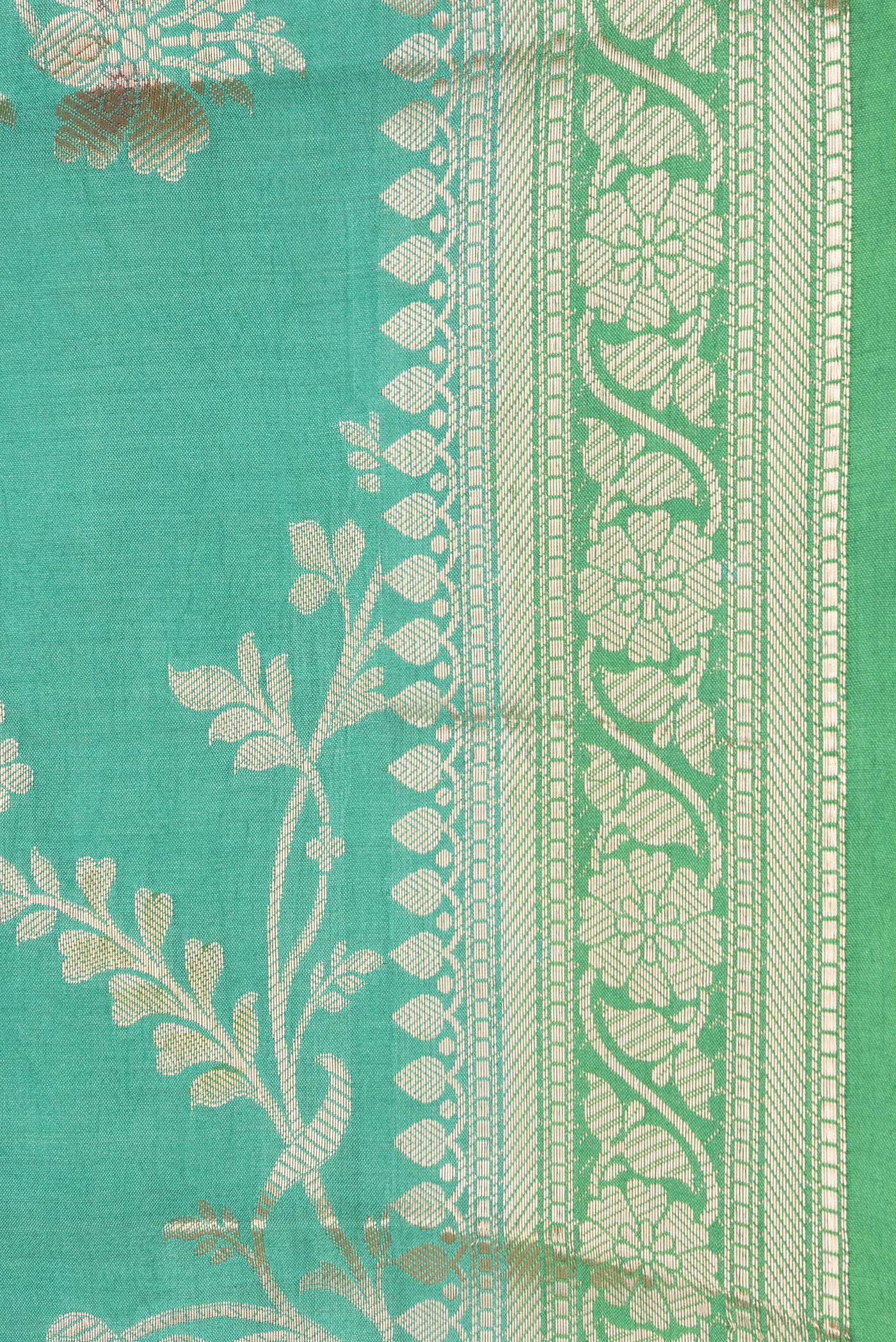 Border image of Sea Green Dual Tone Tussar Silk Saree with Zari Brocade on the body and Zari Border. 