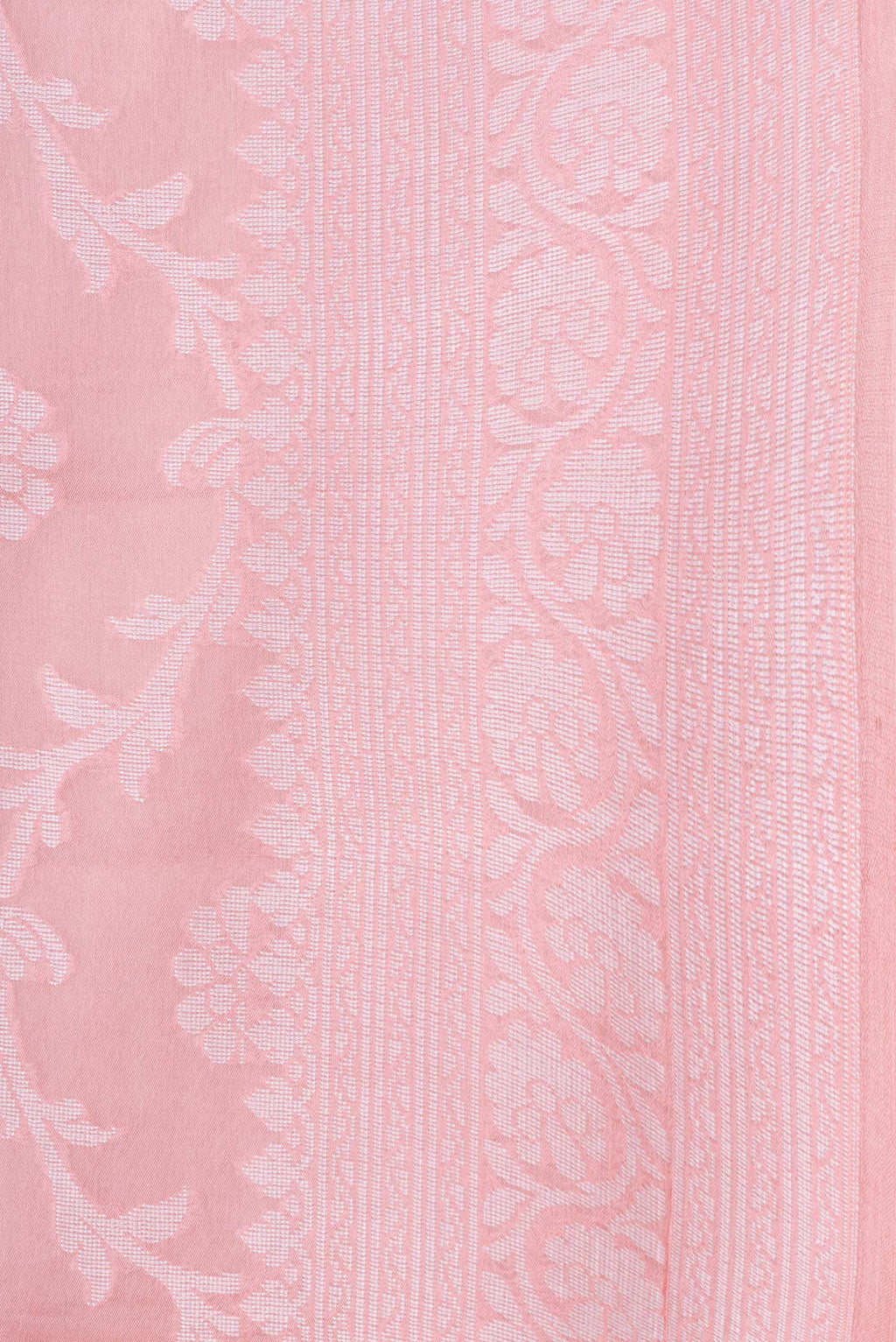 Border image of Pink Dual Tone Mysore Georgette Saree with Zari Brocade on the body and Thread Border. 