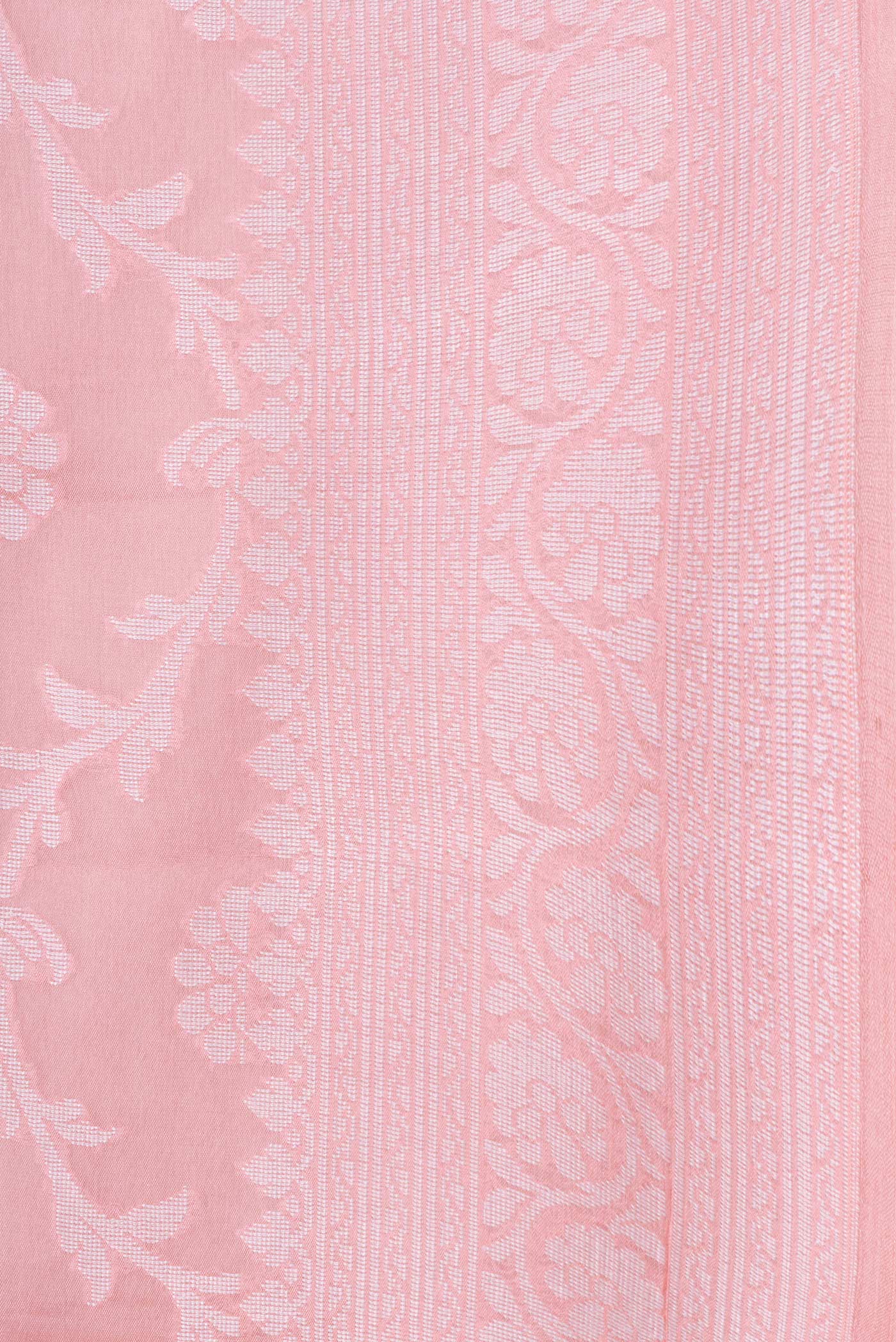 Border image of Pink Dual Tone Mysore Georgette Saree with Zari Brocade on the body and Thread Border. 
