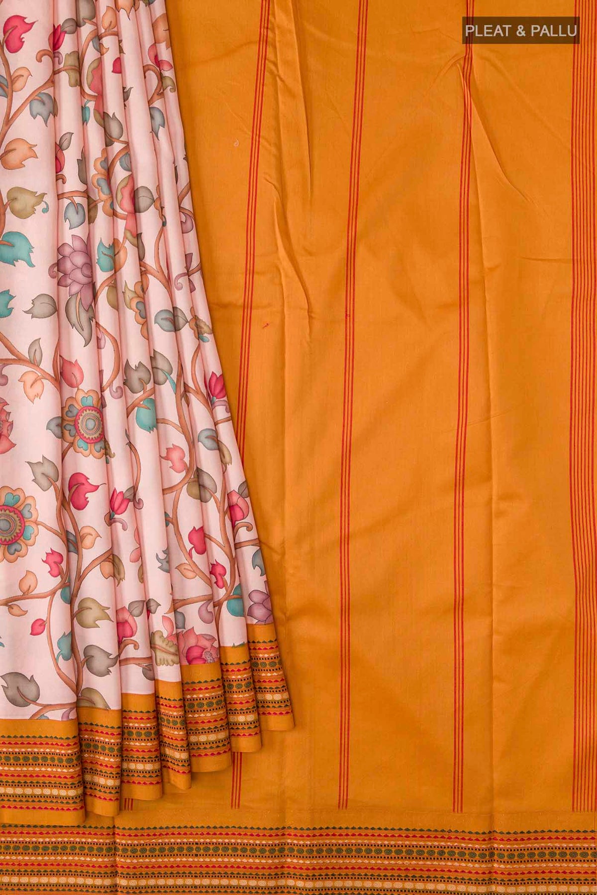 Pleats and pallu of Rose pink Printed Silk Saree with Printed design on the body and Thread Border