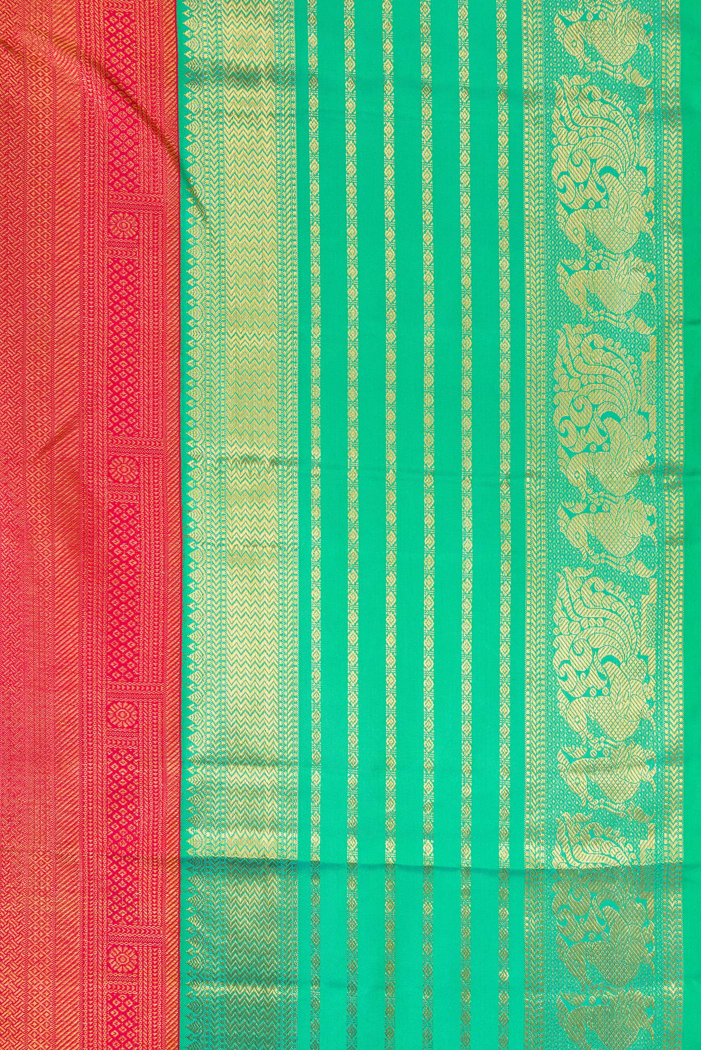 Border image of Pink Dual Tone Kanjivaram Silk Saree with Zari Brocade on the body and Fancy Border. 
