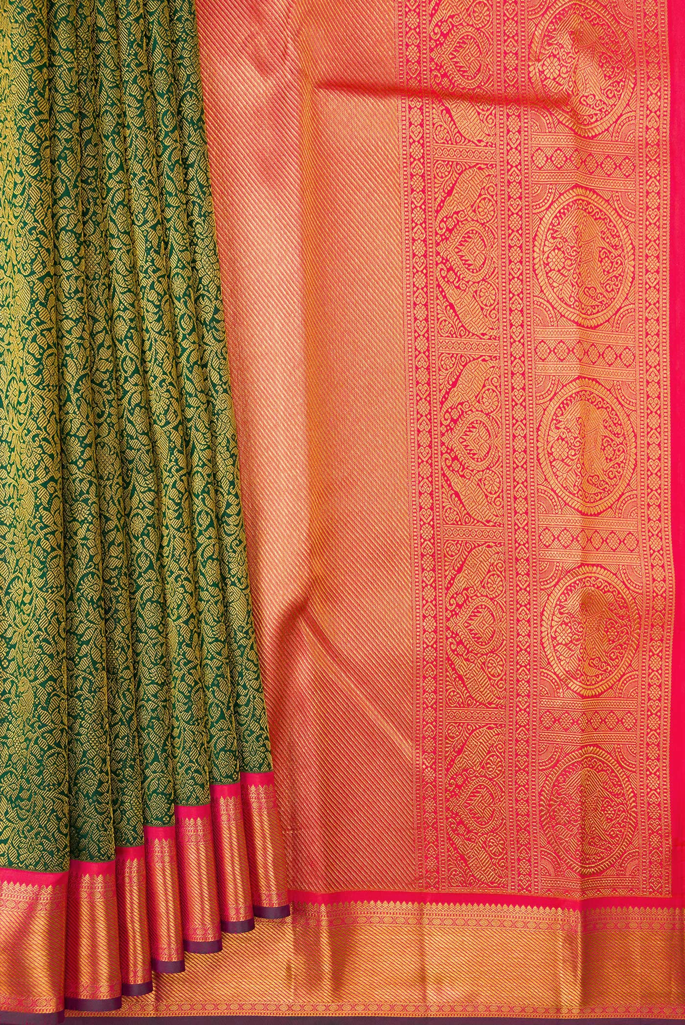 Pleats and pallu of Bottle Green Dual Tone Kanjivaram Silk Saree with Zari Brocade on the body and Zari Border. 