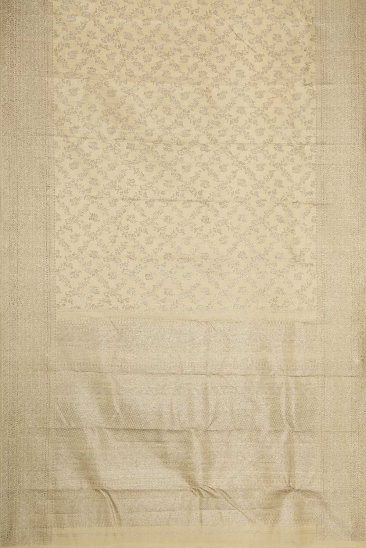Flat view of Beige Dual Tone Kanchipuram Silk Saree with Zari Brocade on the body and Zari Border